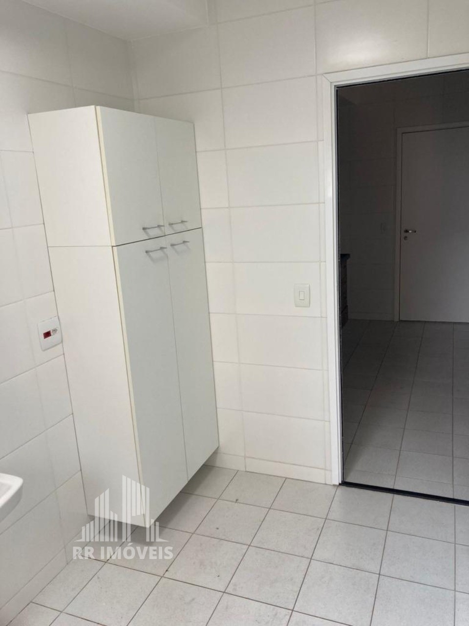 Apartamento à venda com 2 quartos, 79m² - Foto 5