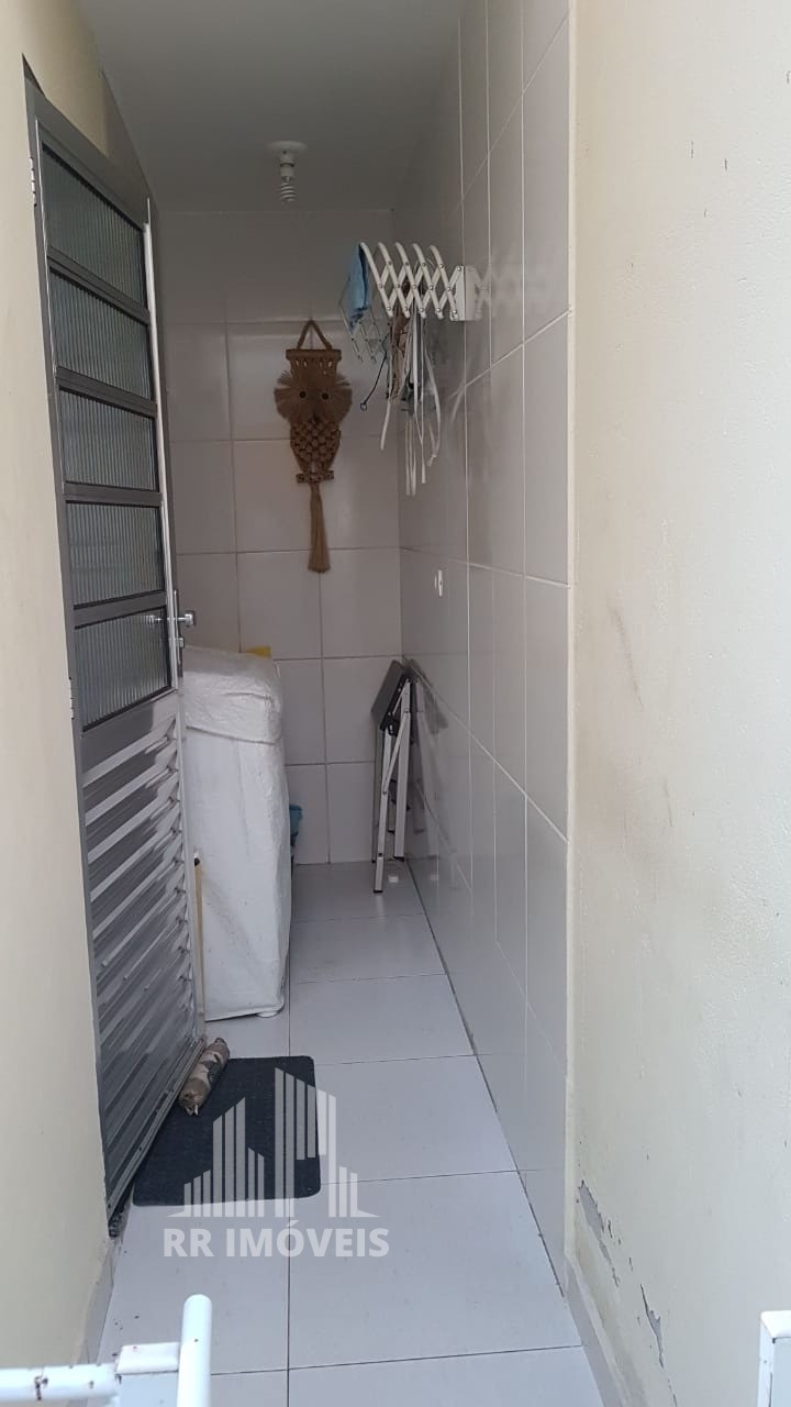 Casa à venda com 2 quartos, 74m² - Foto 20