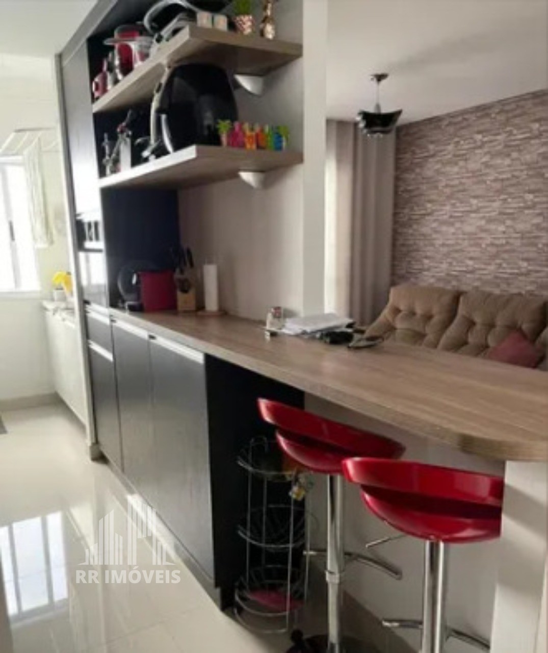 Apartamento à venda com 2 quartos, 72m² - Foto 3