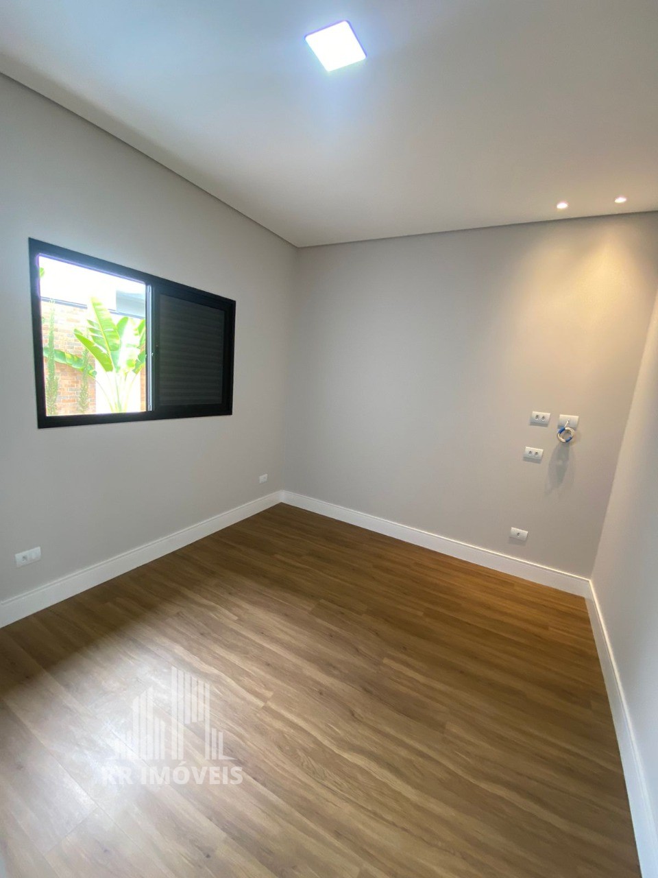 Casa à venda com 3 quartos, 180m² - Foto 9