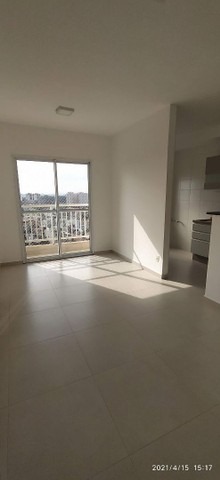 Apartamento à venda com 2 quartos, 53m² - Foto 3