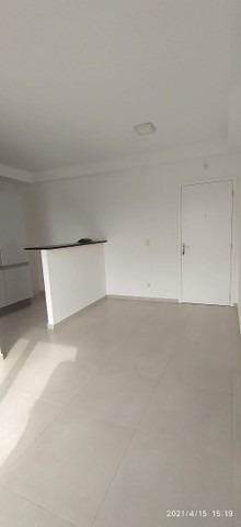 Apartamento à venda com 2 quartos, 53m² - Foto 4