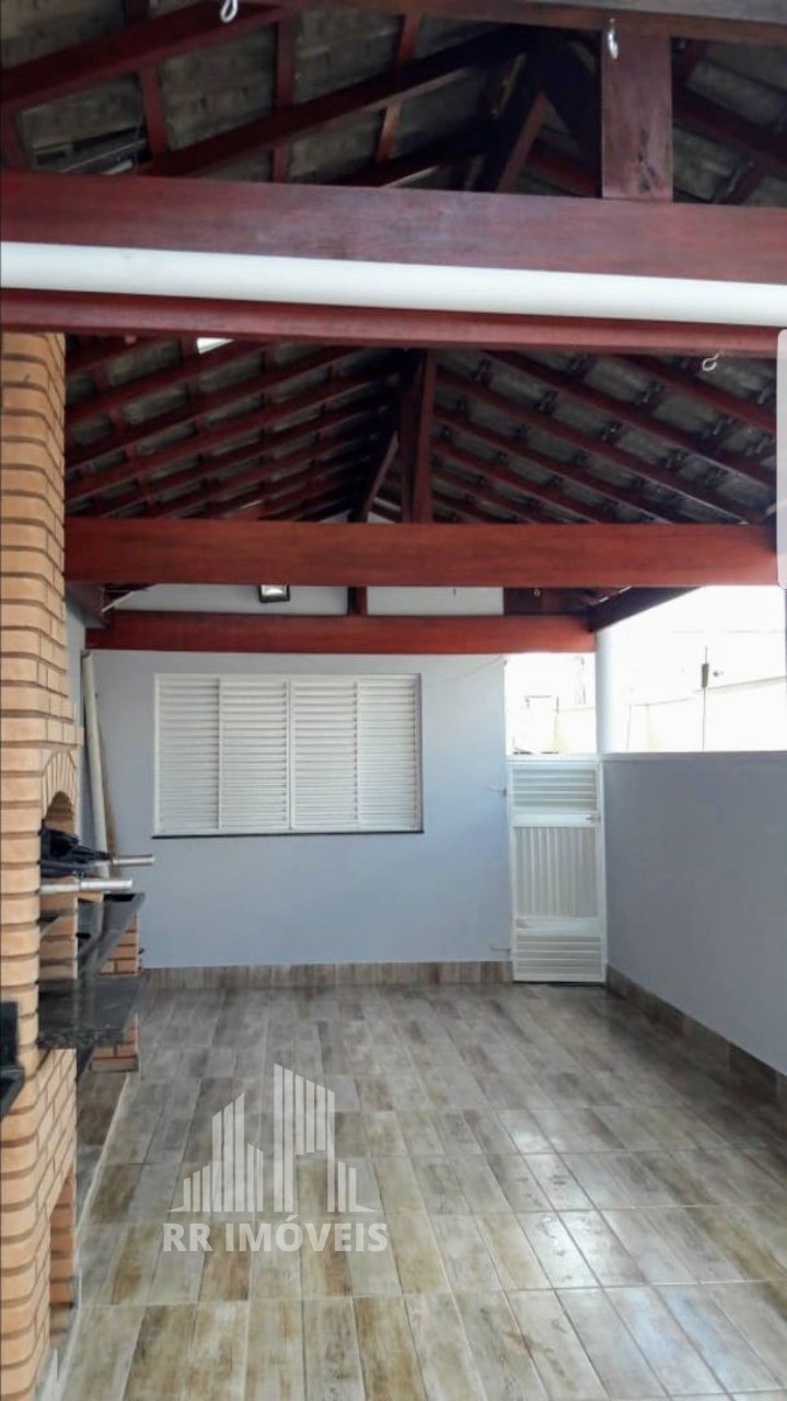 Casa à venda com 3 quartos, 142m² - Foto 11