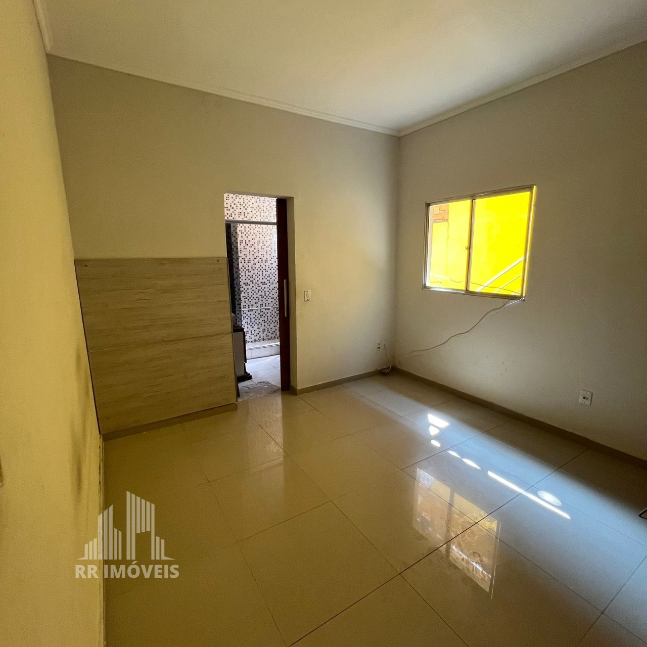 Casa à venda com 2 quartos, 420m² - Foto 9