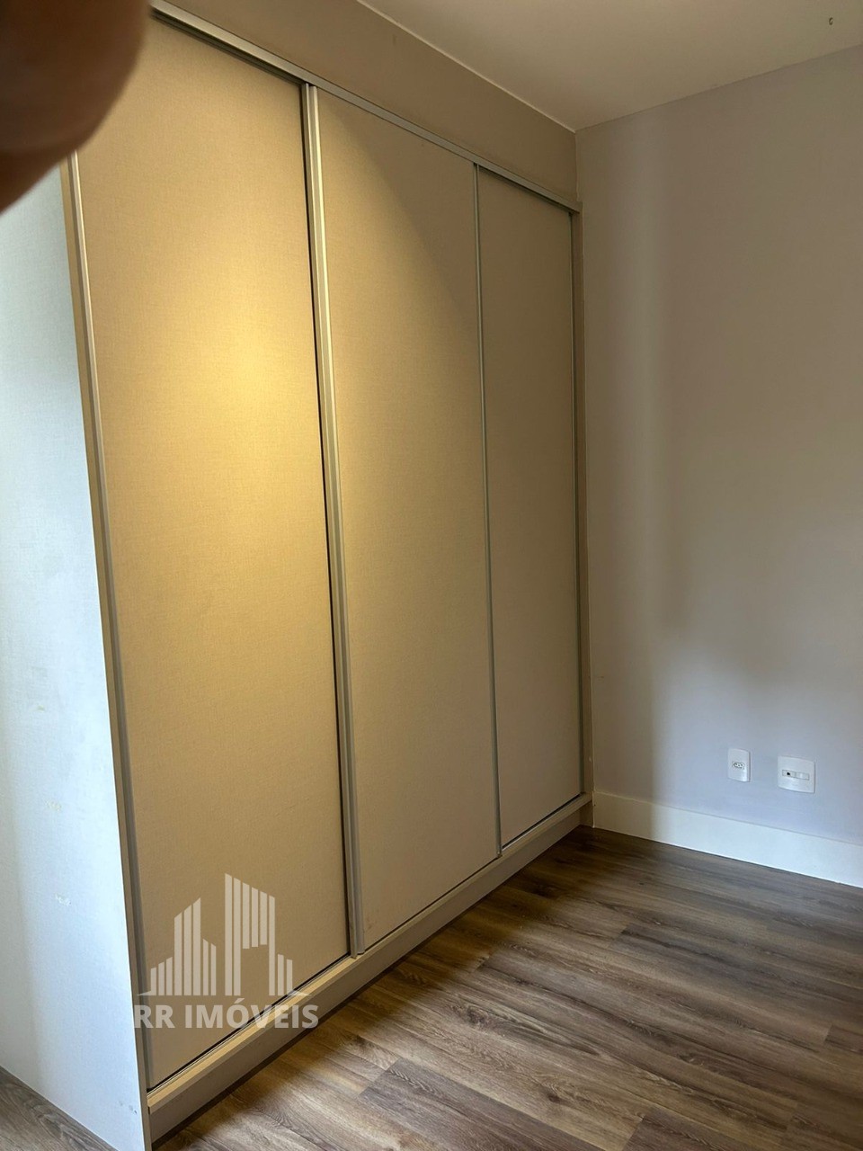 Apartamento à venda com 3 quartos, 94m² - Foto 24