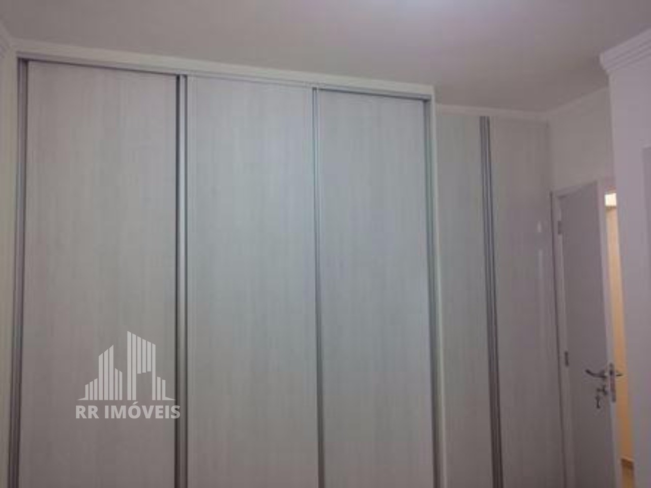 Apartamento à venda com 3 quartos, 87m² - Foto 6