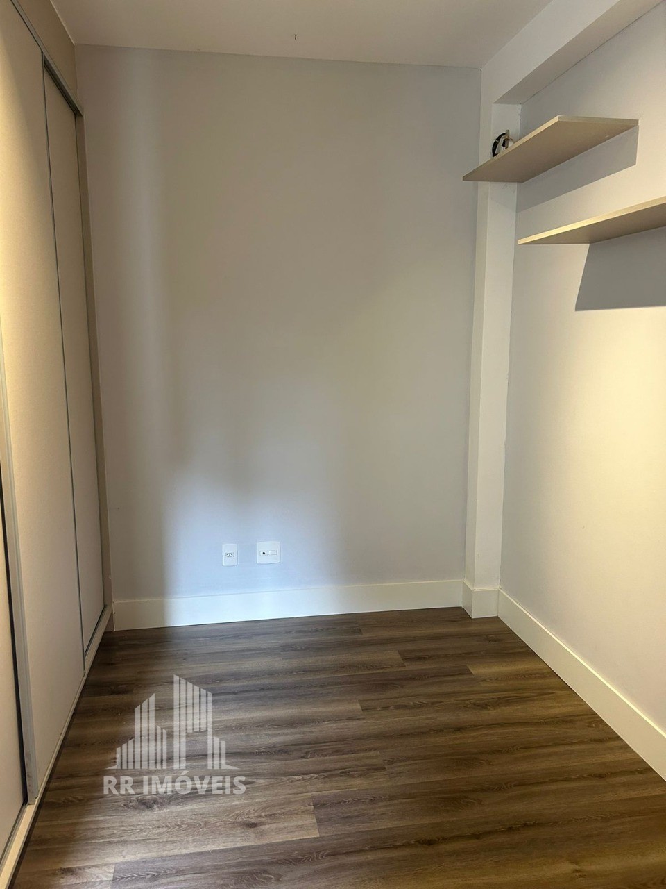 Apartamento à venda com 3 quartos, 94m² - Foto 25