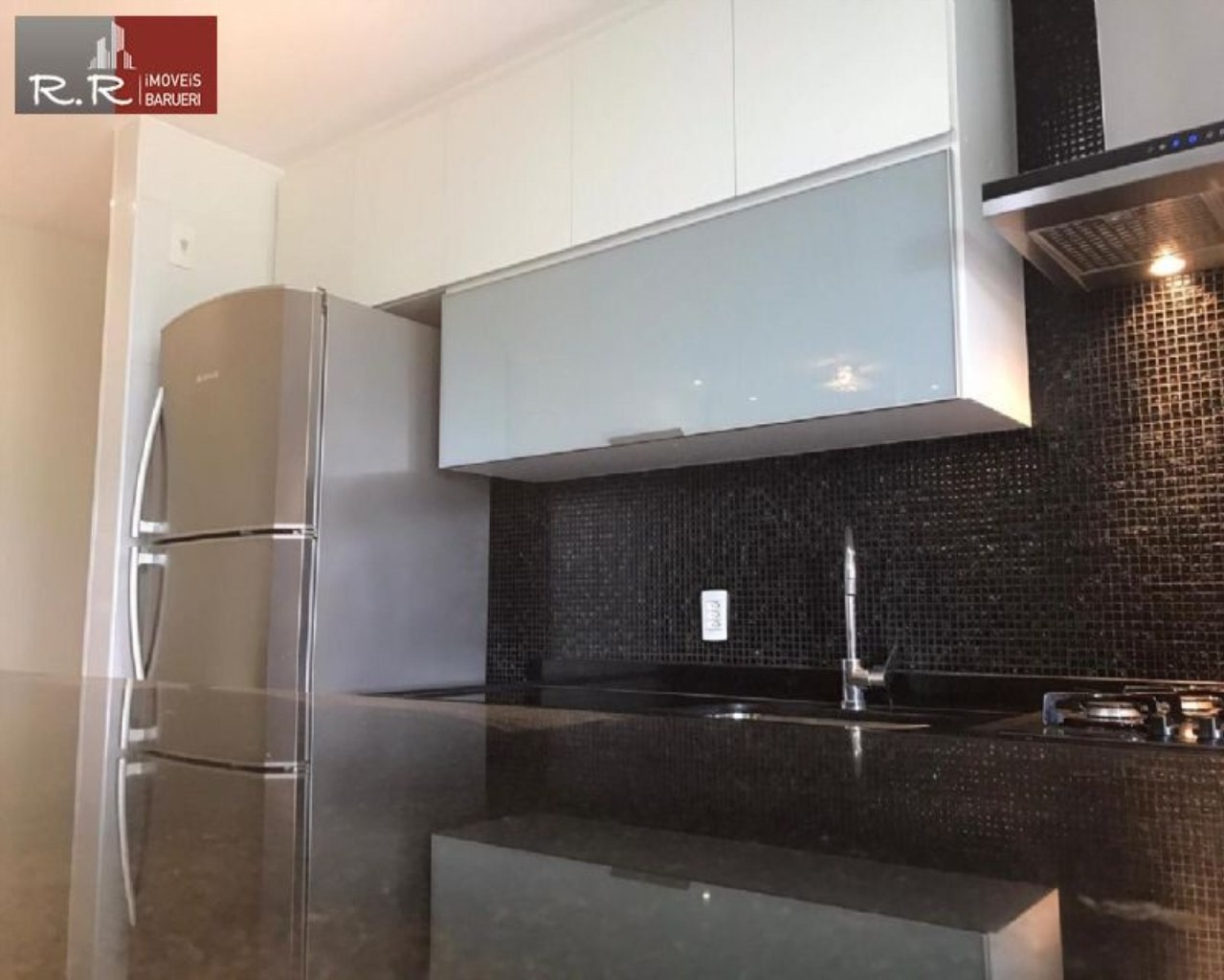 Apartamento à venda com 3 quartos, 94m² - Foto 8