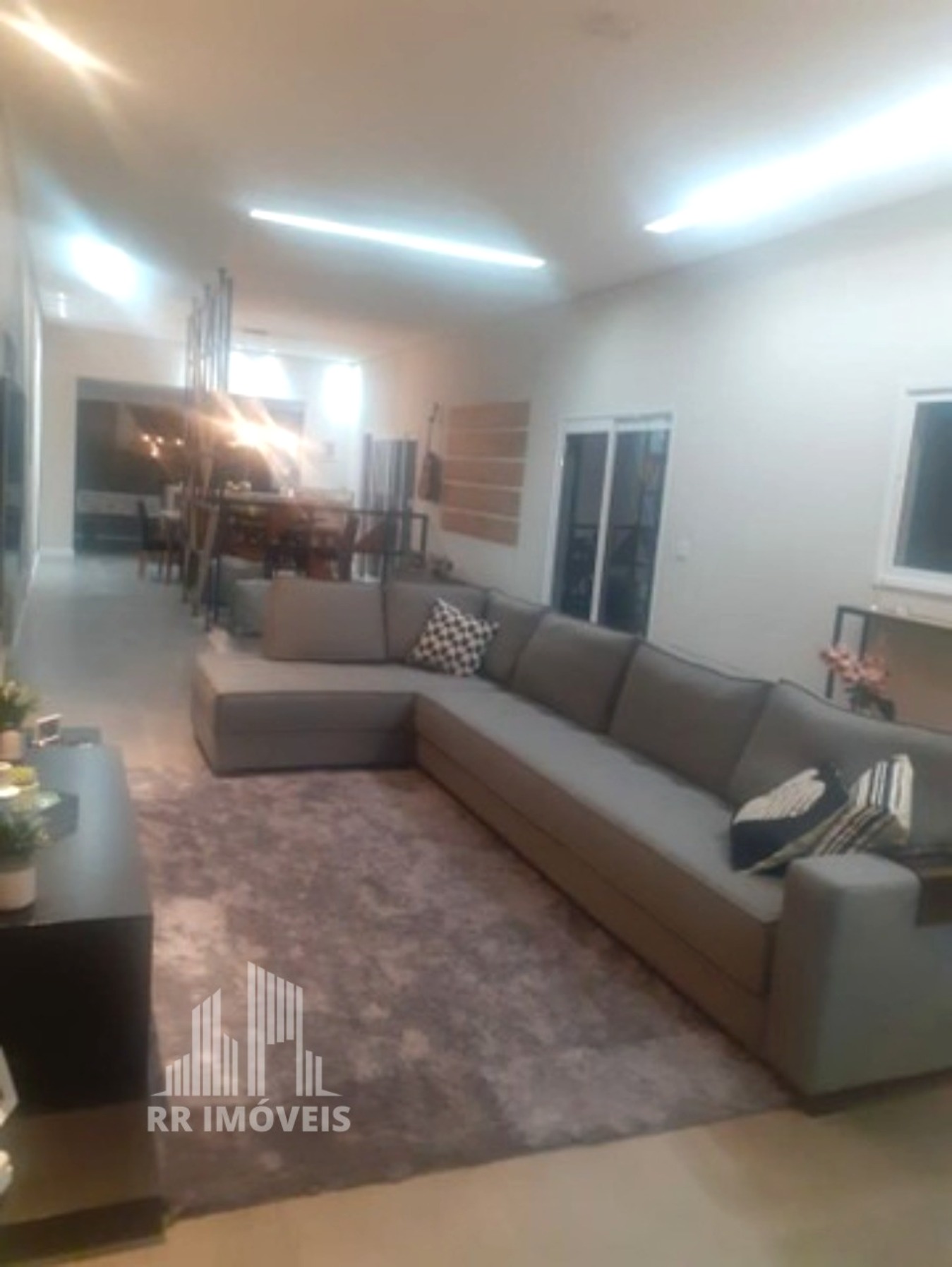 Casa, 3 quartos, 270 m² - Foto 2