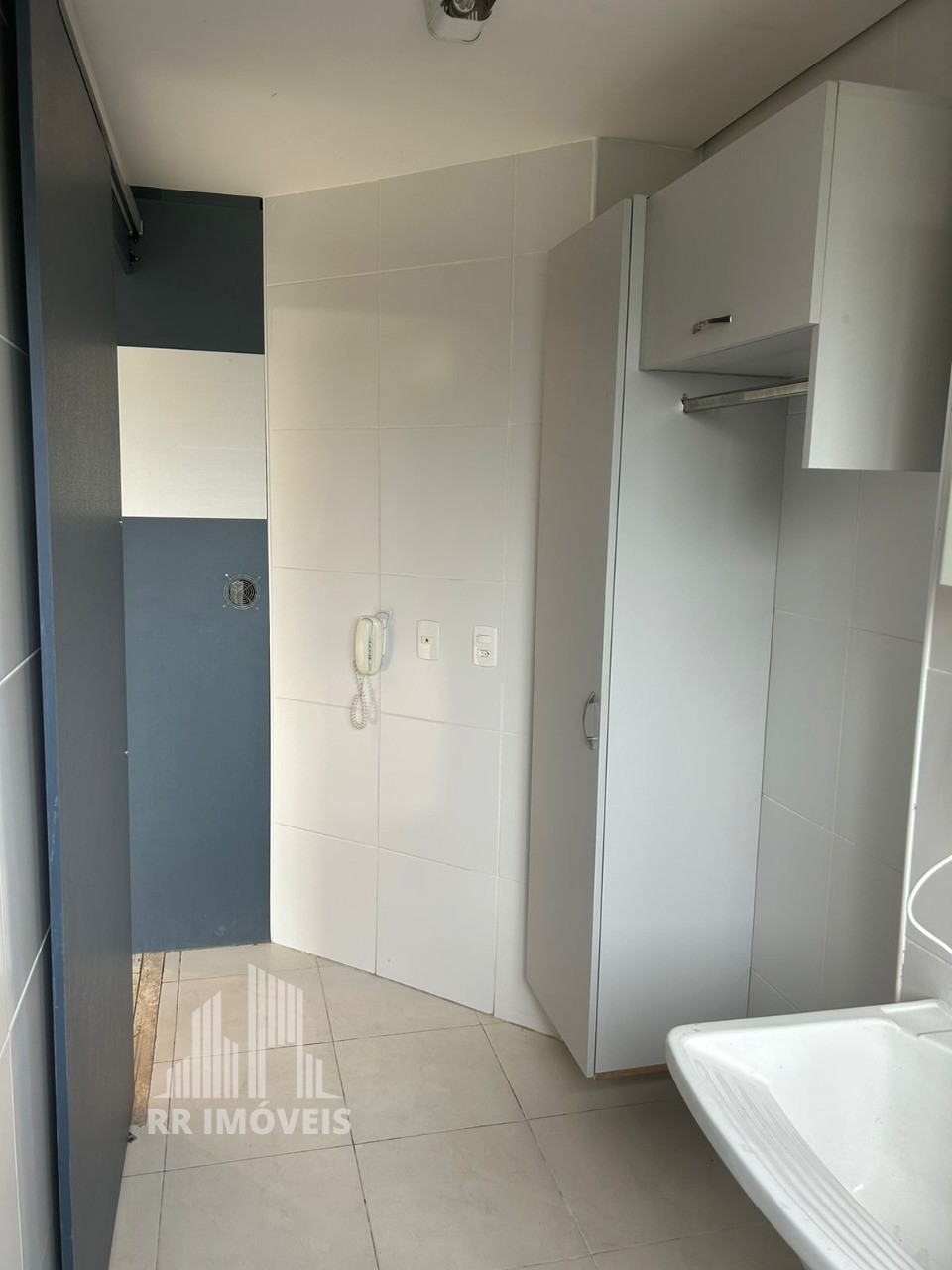 Apartamento à venda com 3 quartos, 94m² - Foto 13