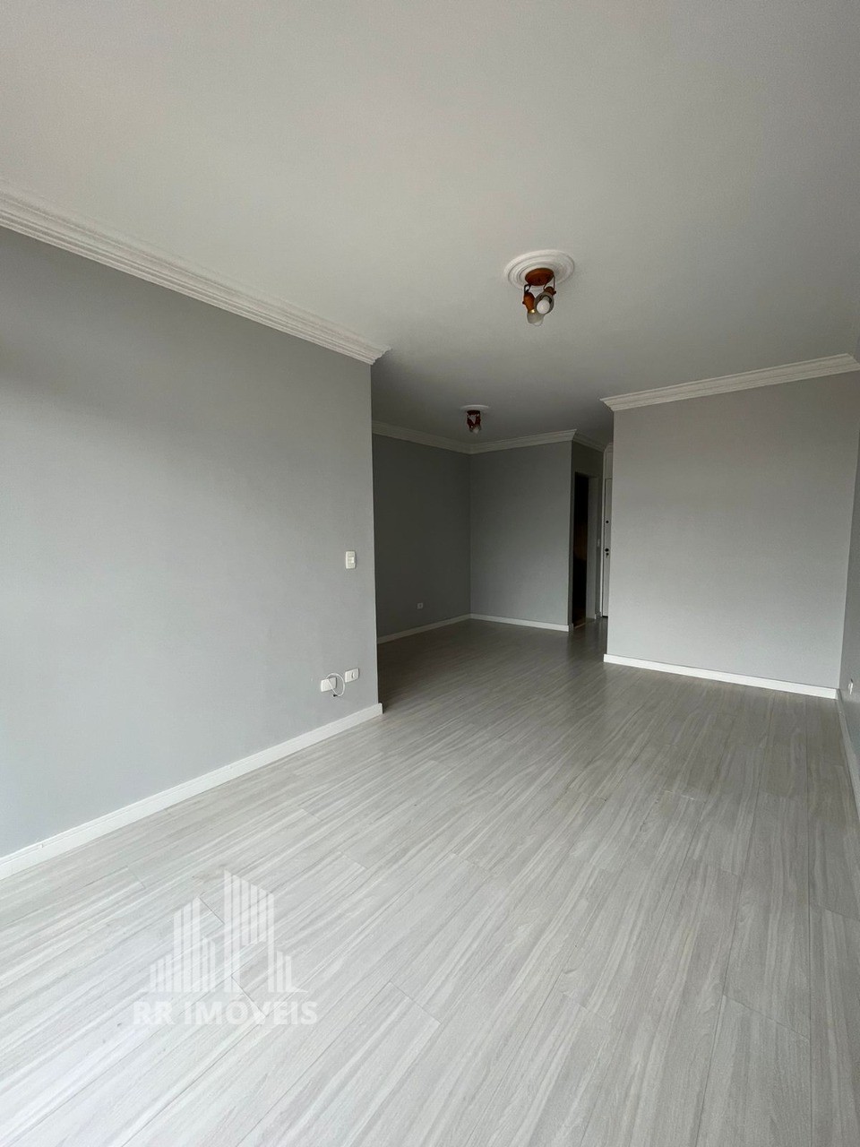 Apartamento à venda com 3 quartos, 77m² - Foto 3