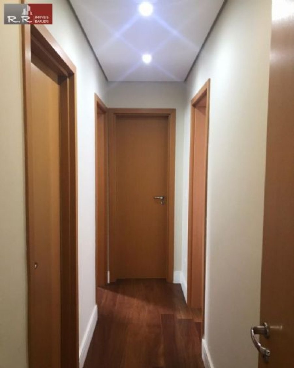 Apartamento à venda com 3 quartos, 94m² - Foto 18