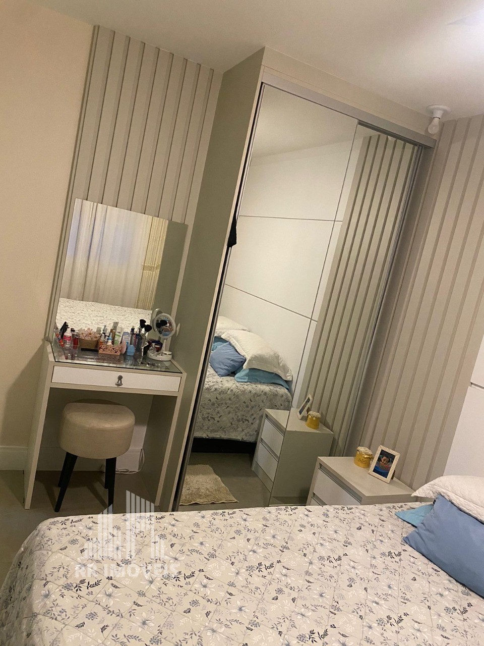 Apartamento à venda com 2 quartos, 107m² - Foto 14