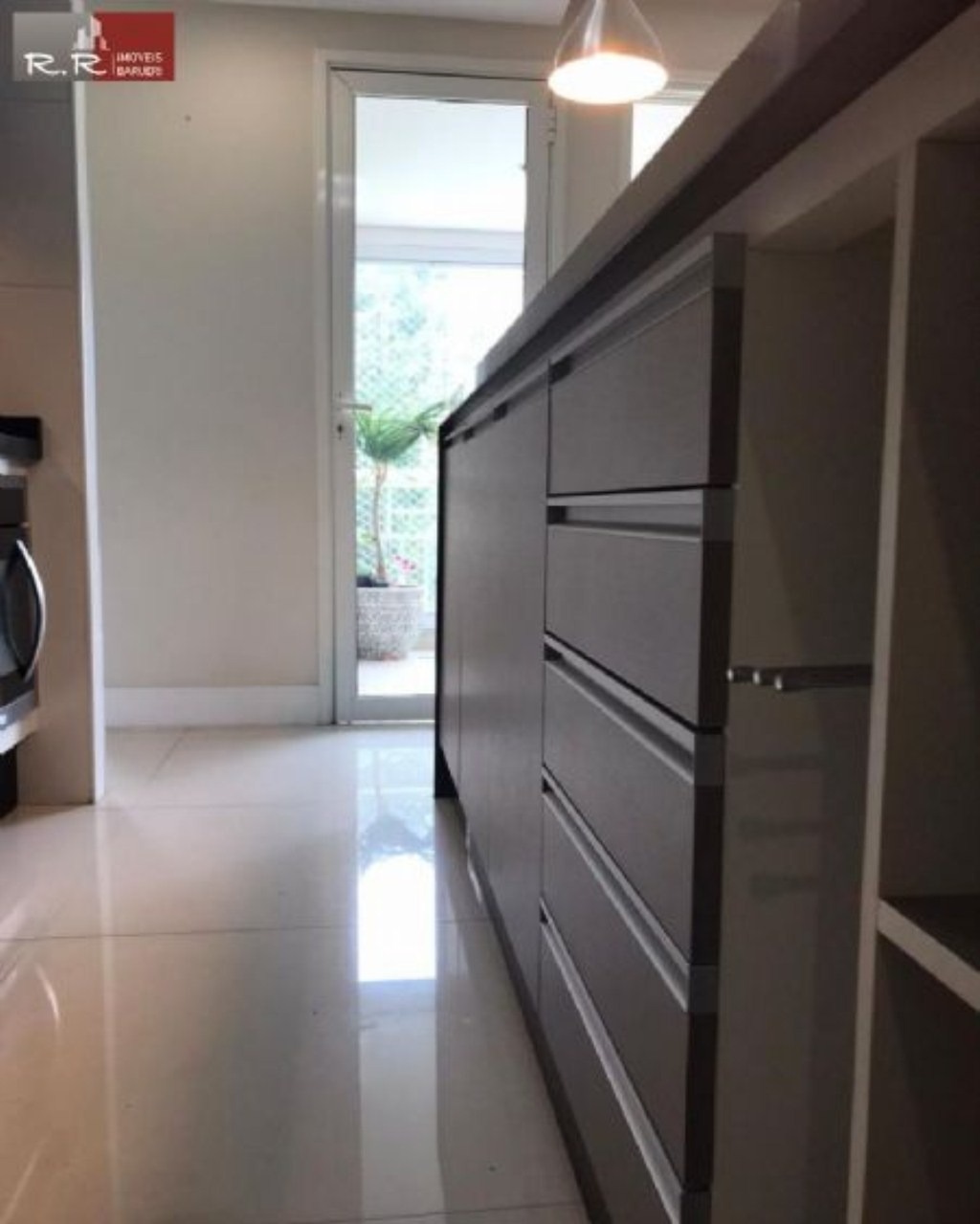 Apartamento à venda com 3 quartos, 94m² - Foto 5