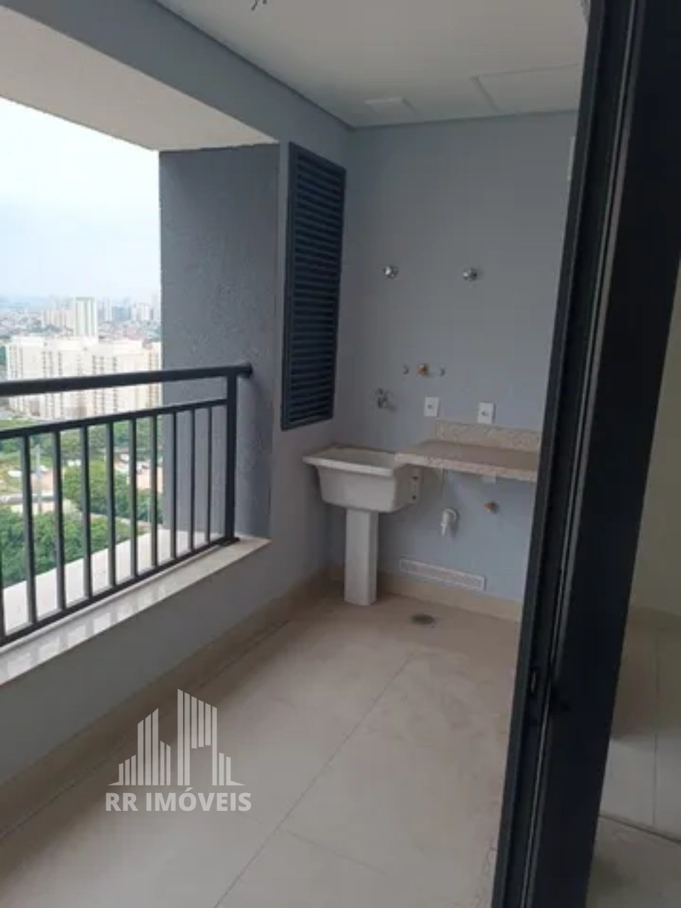 Apartamento à venda com 2 quartos, 69m² - Foto 5