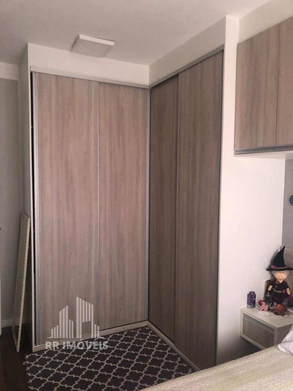 Apartamento à venda com 2 quartos, 57m² - Foto 11