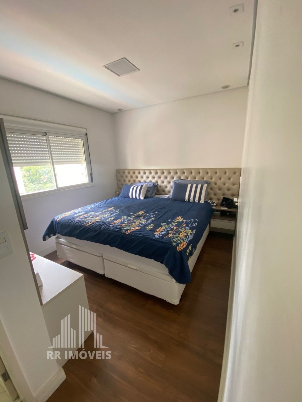 Apartamento à venda com 3 quartos, 94m² - Foto 12