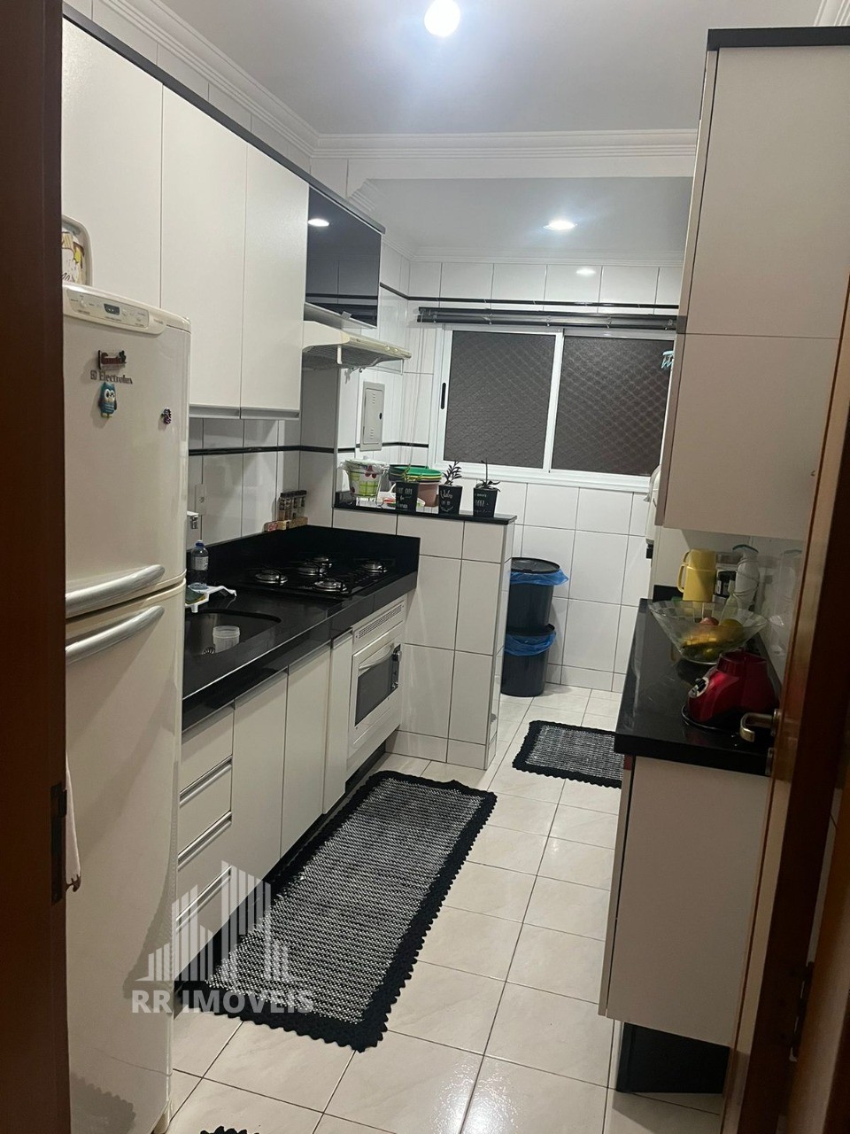 Apartamento à venda com 3 quartos, 78m² - Foto 3