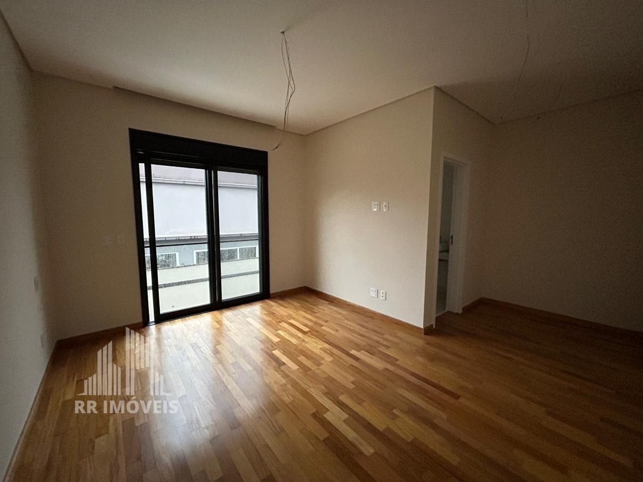 Casa à venda com 4 quartos, 365m² - Foto 26