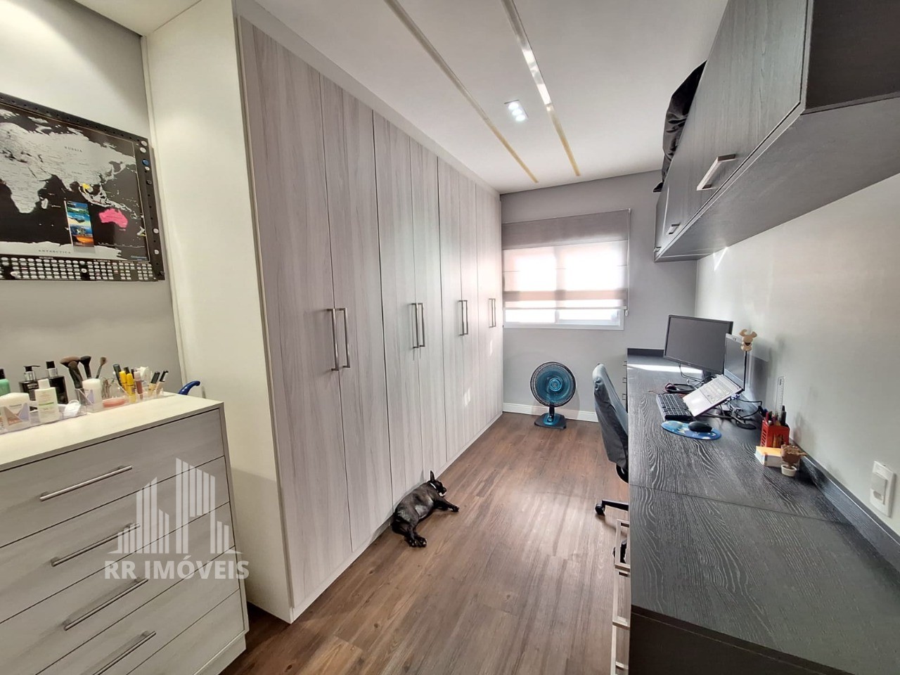 Apartamento à venda com 3 quartos, 110m² - Foto 19