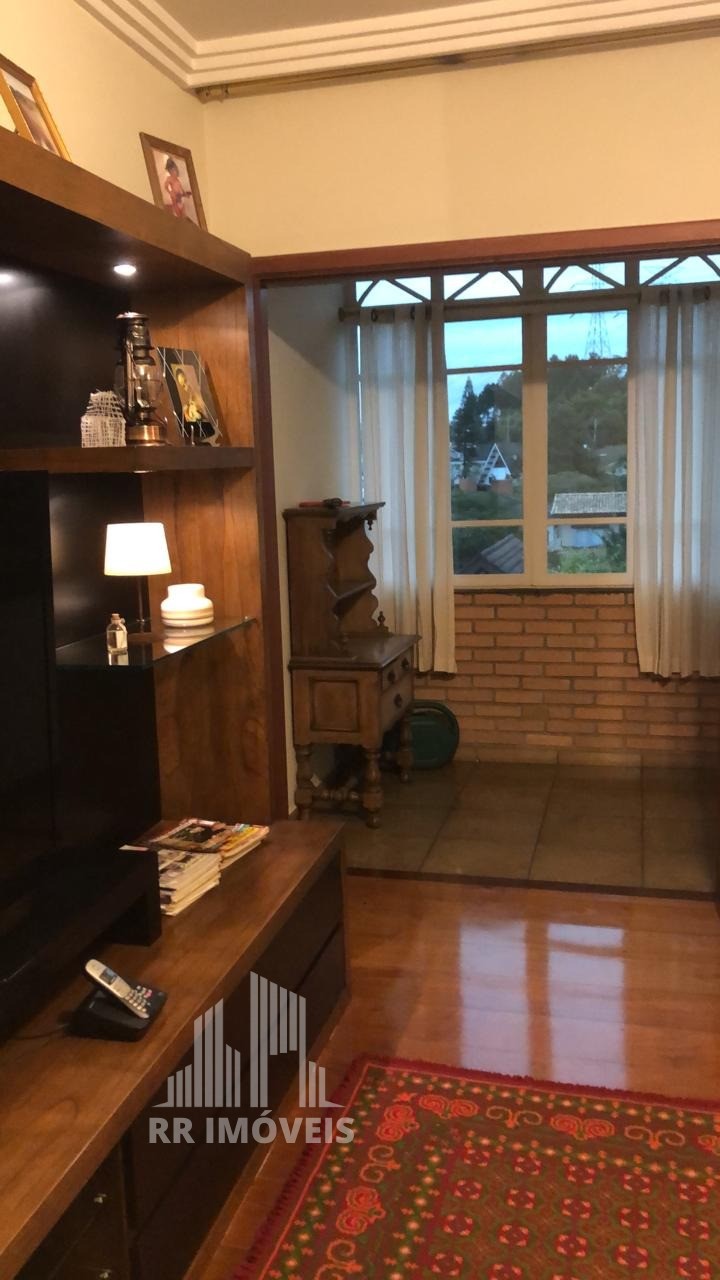 Casa à venda com 4 quartos, 346m² - Foto 5