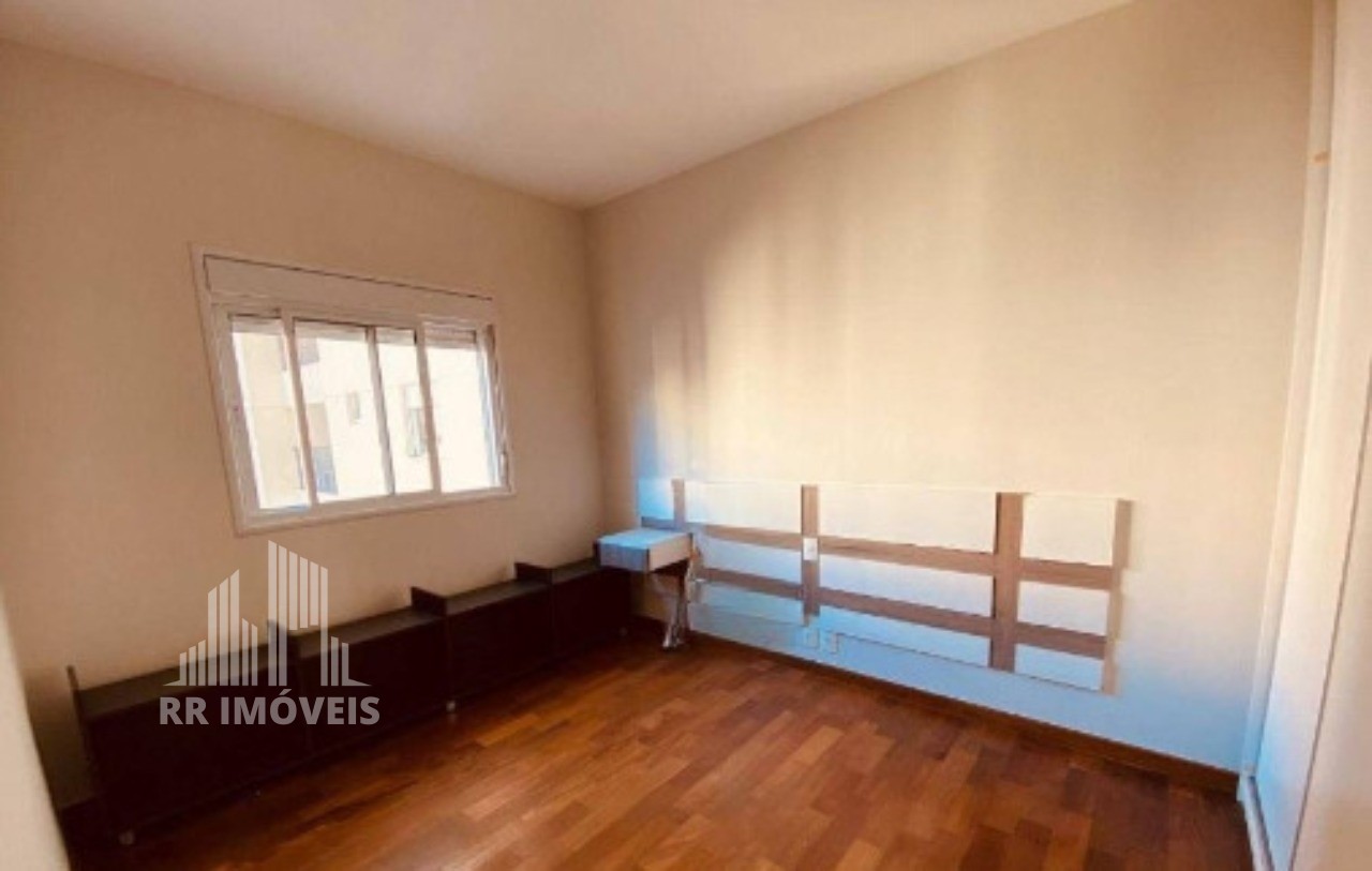 Apartamento à venda com 4 quartos, 212m² - Foto 16