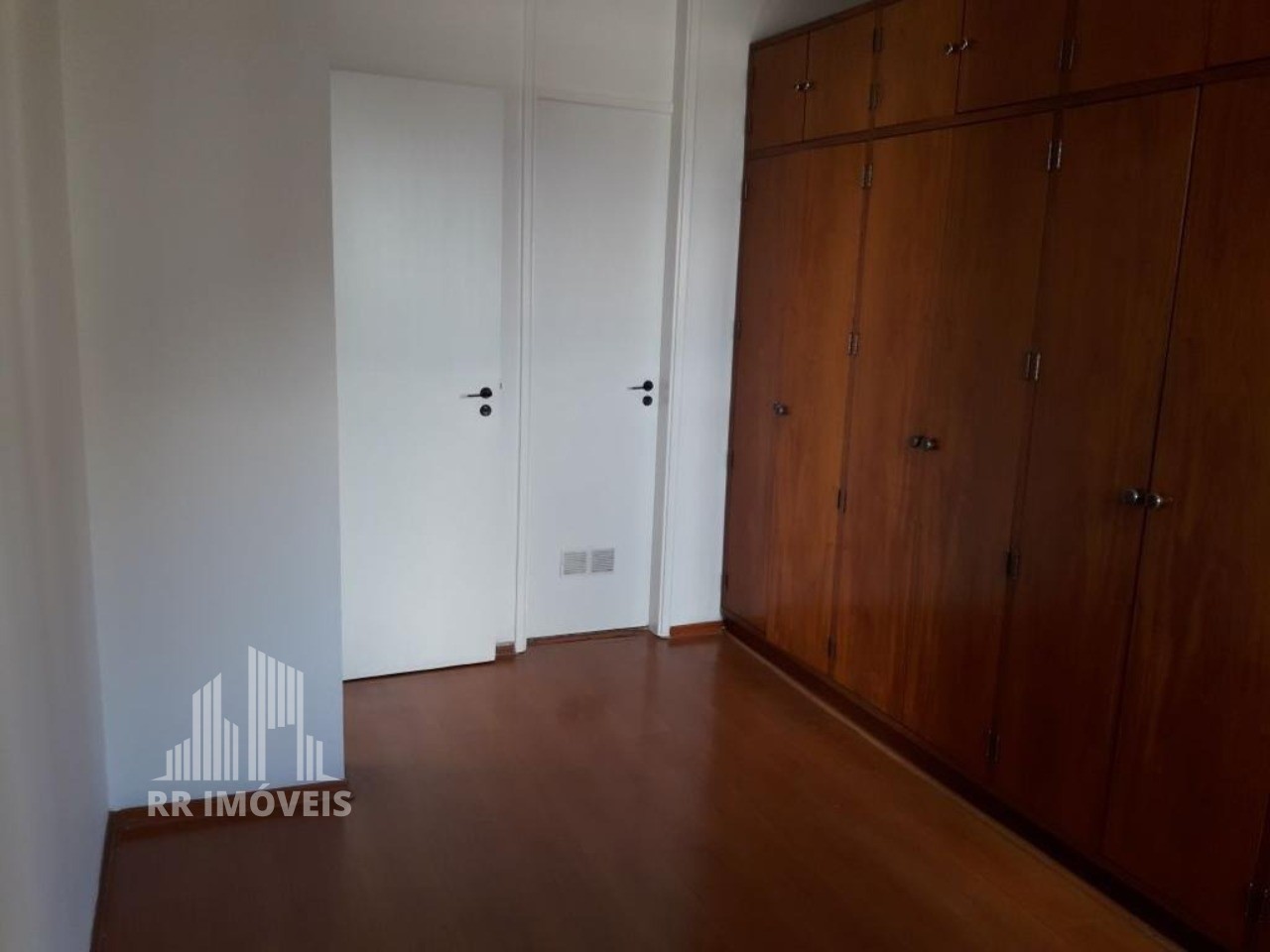 Apartamento para alugar com 3 quartos, 75m² - Foto 10