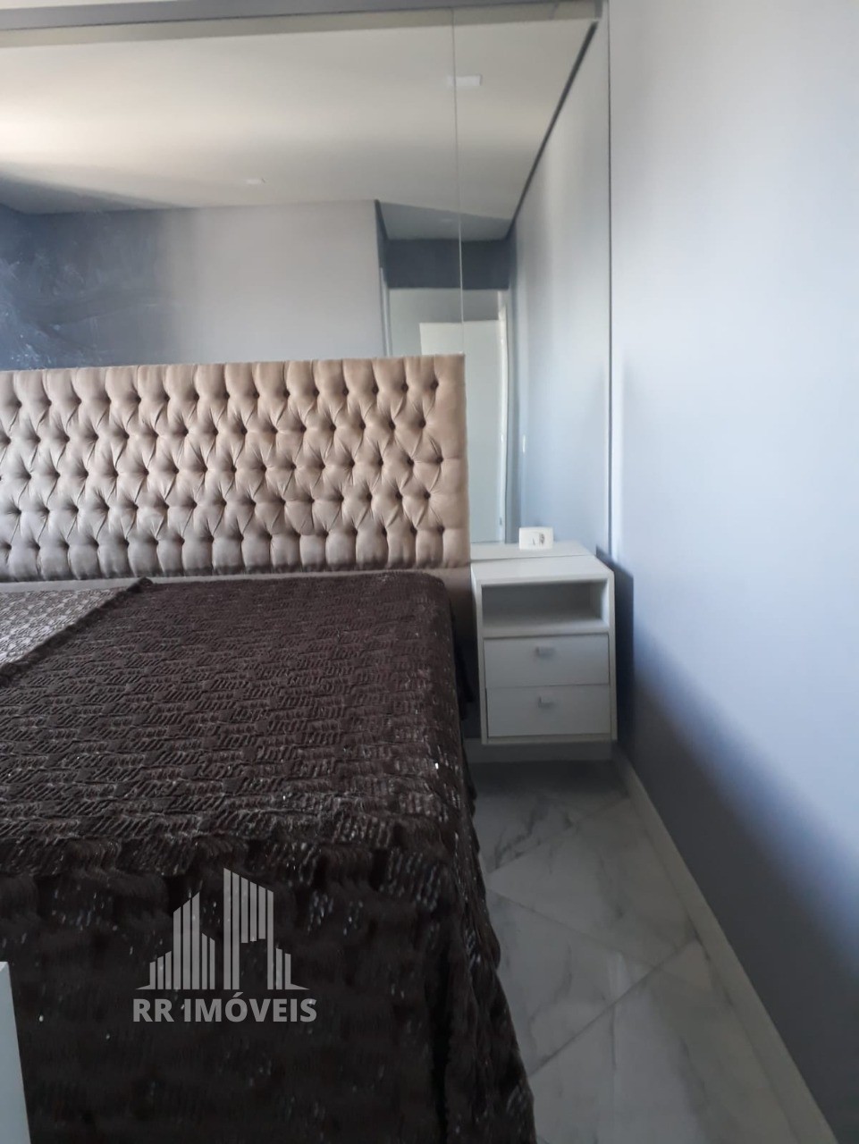 Apartamento à venda com 2 quartos, 72m² - Foto 7