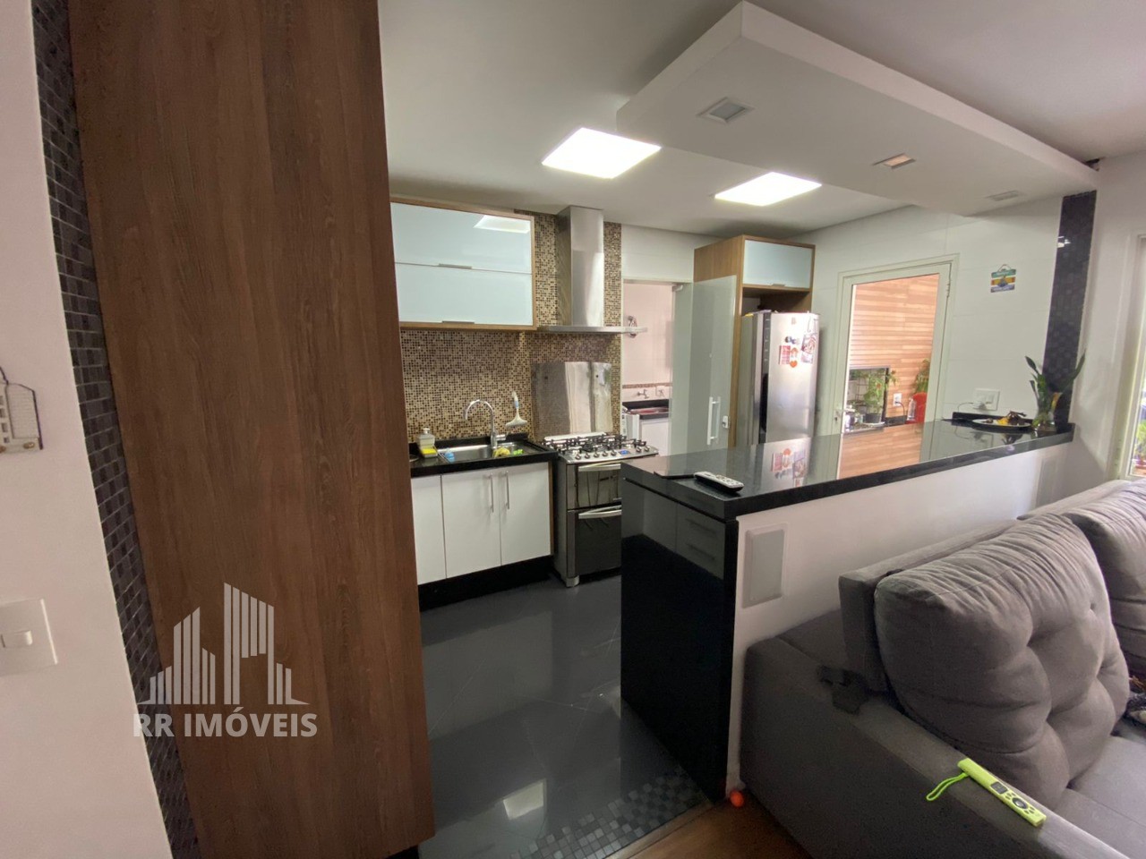 Apartamento à venda com 3 quartos, 94m² - Foto 7