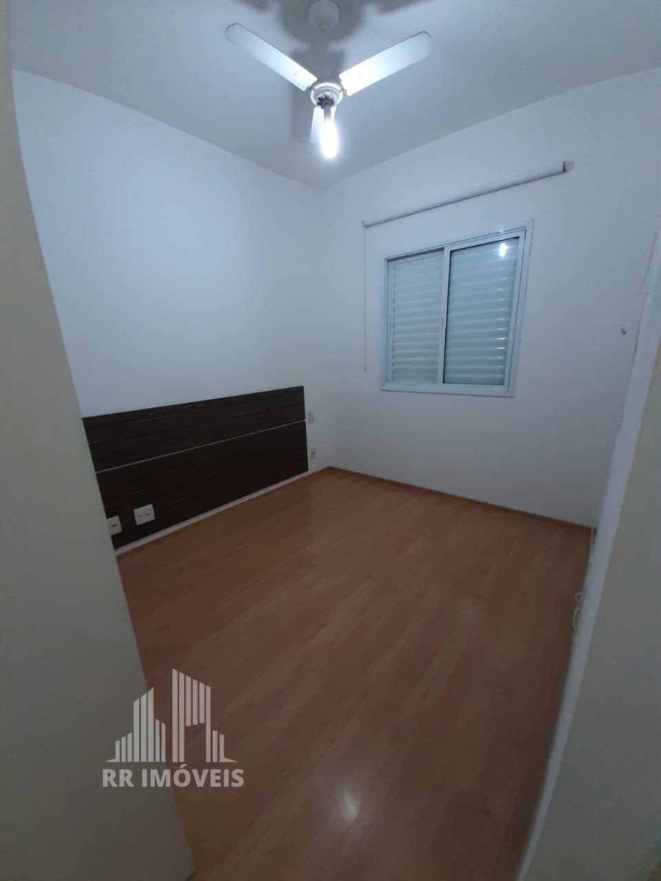 Apartamento à venda com 3 quartos, 103m² - Foto 13