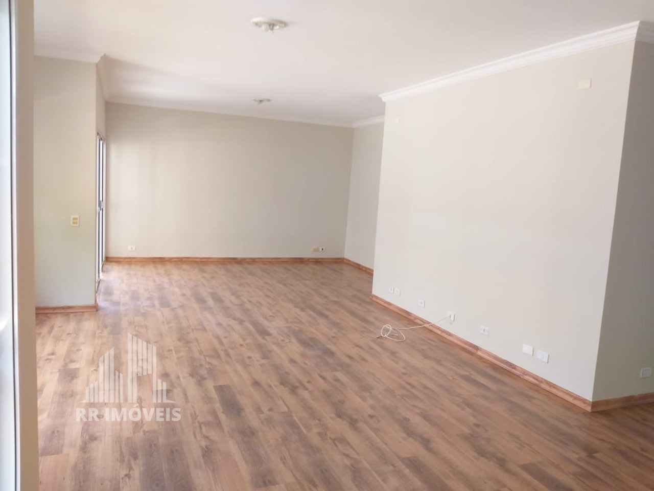 Casa à venda com 4 quartos, 385m² - Foto 6