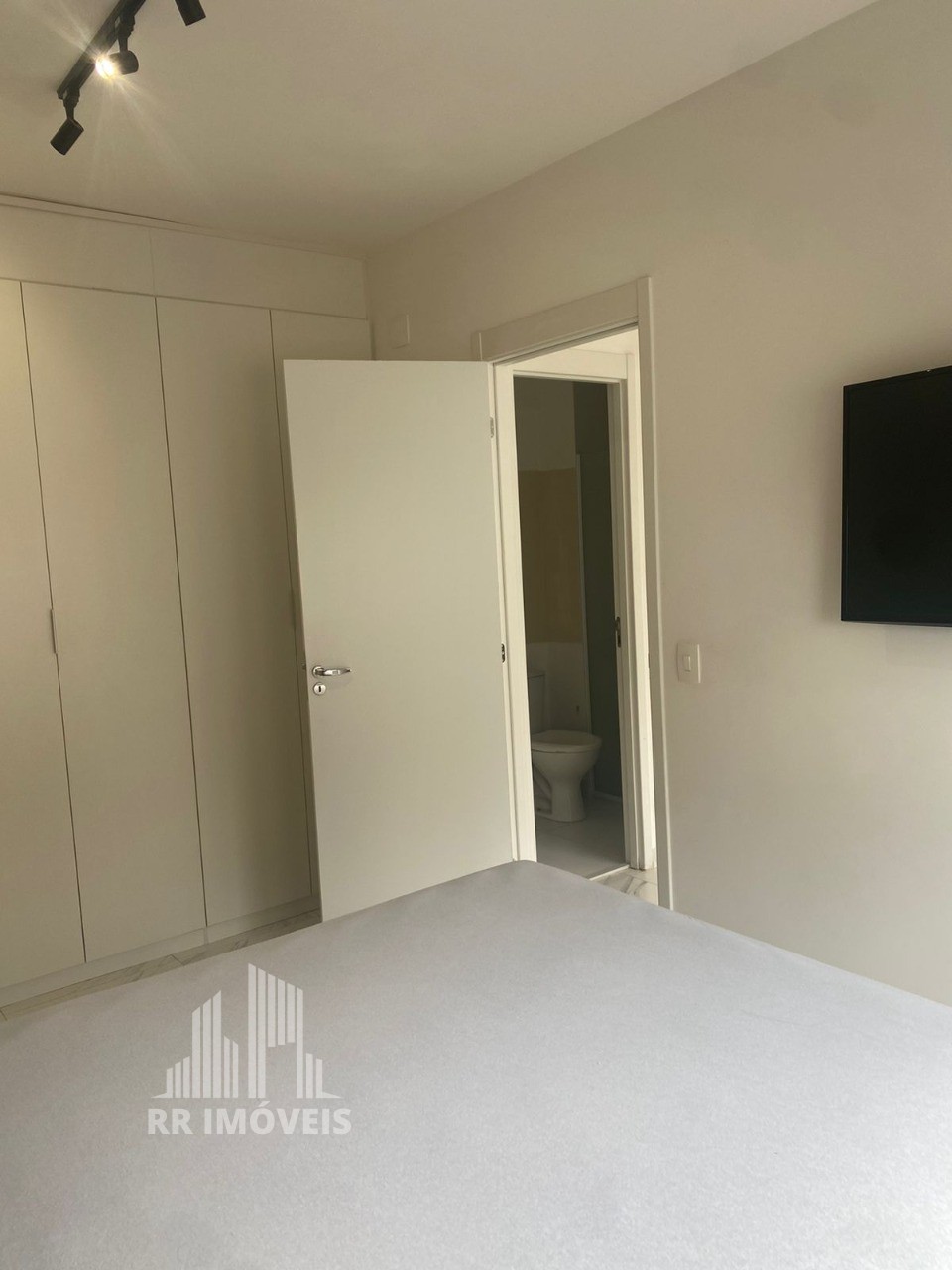 Apartamento à venda com 1 quarto, 47m² - Foto 17