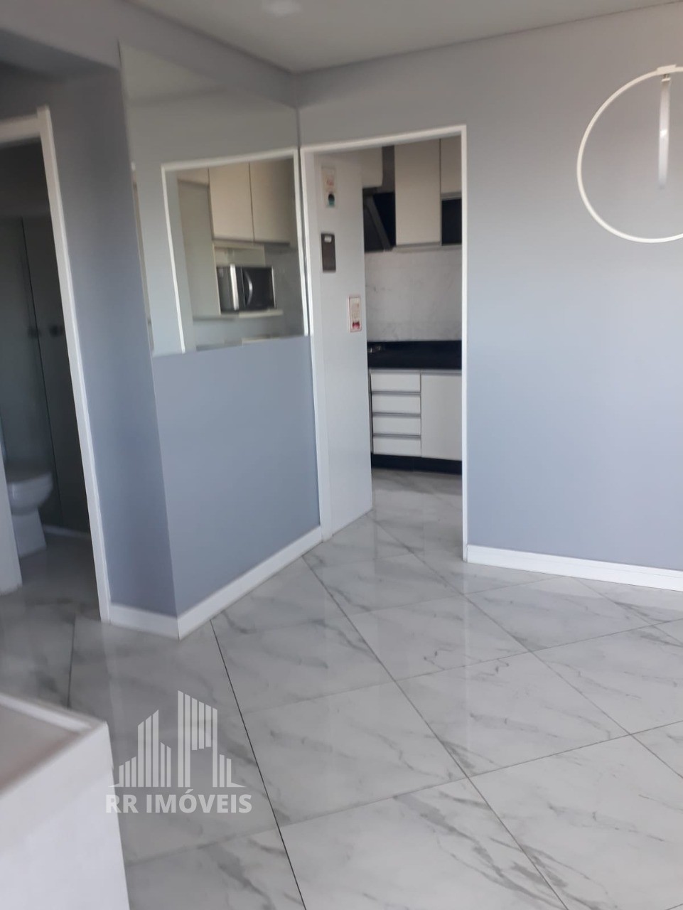 Apartamento à venda com 2 quartos, 72m² - Foto 2