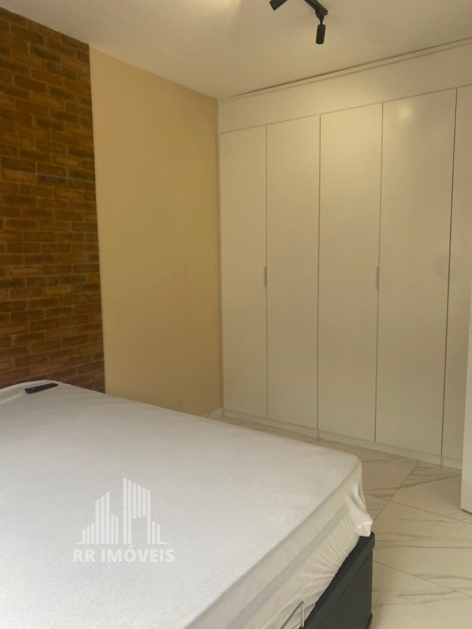 Apartamento à venda com 1 quarto, 47m² - Foto 16