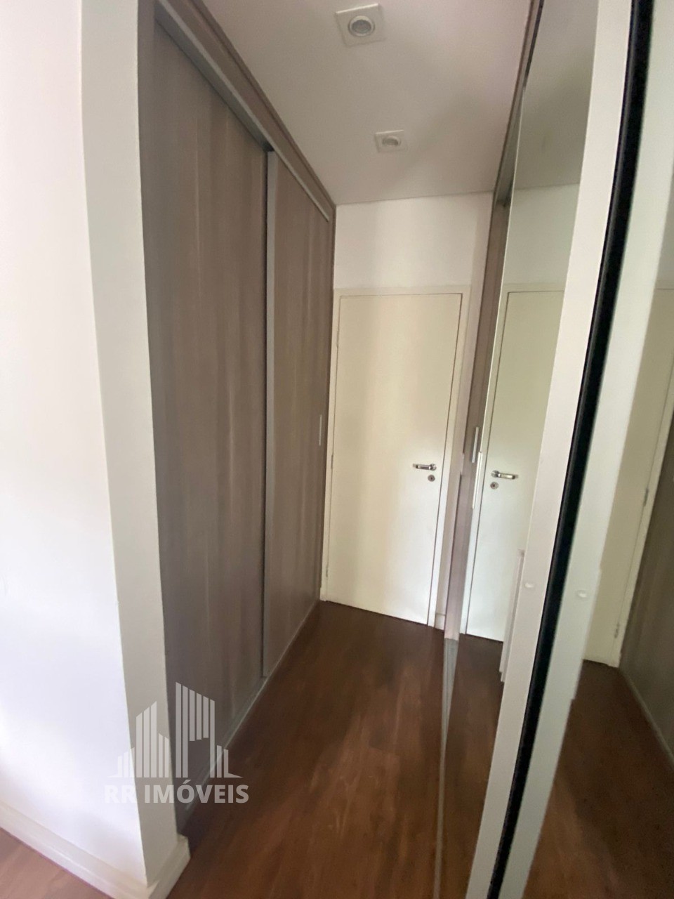 Apartamento à venda com 3 quartos, 94m² - Foto 14