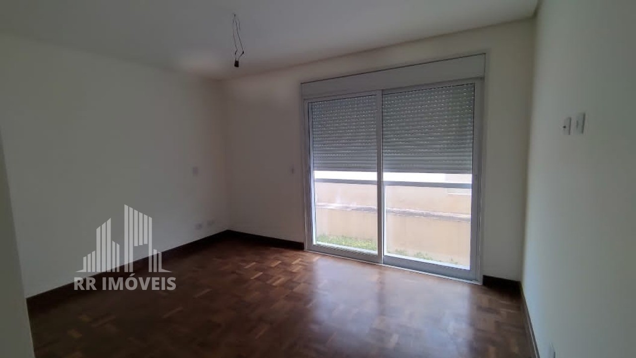 Casa à venda com 4 quartos, 430m² - Foto 11