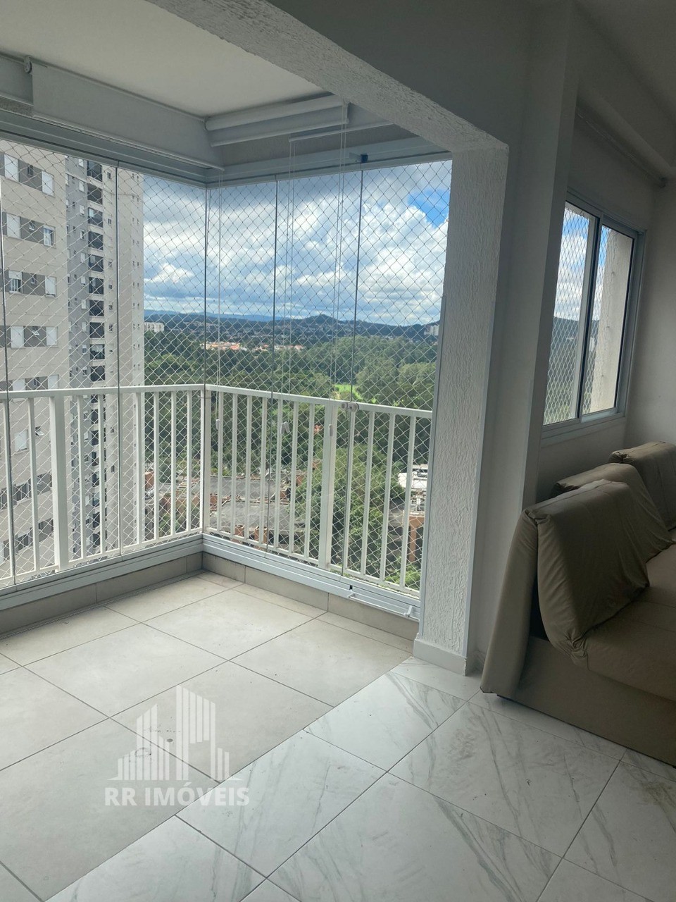 Apartamento à venda com 1 quarto, 47m² - Foto 15