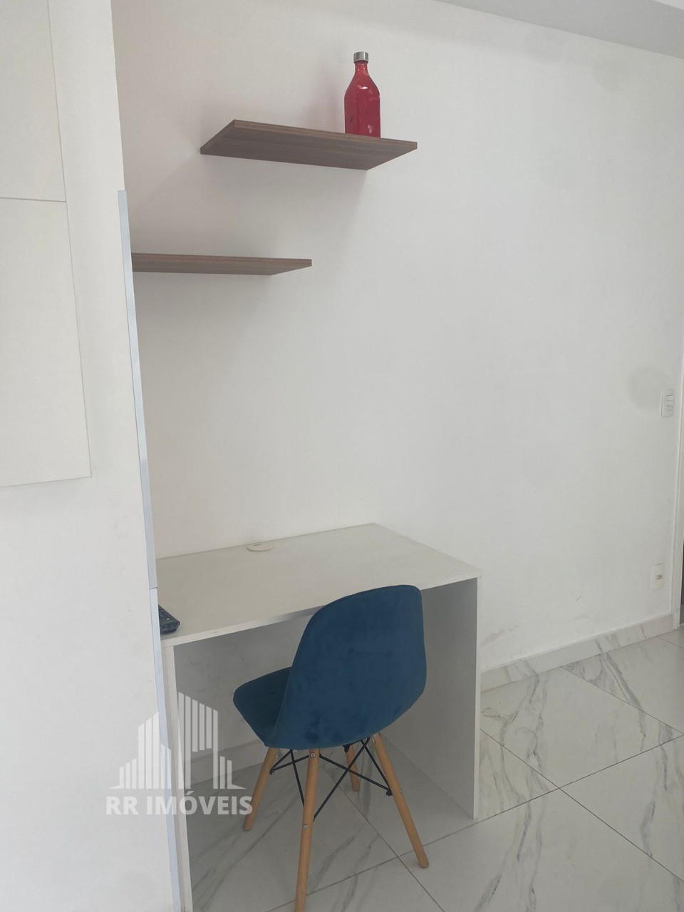 Apartamento à venda com 1 quarto, 47m² - Foto 11