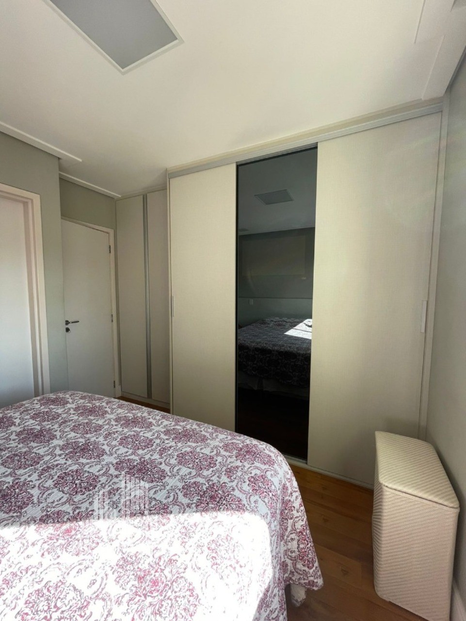 Apartamento à venda com 3 quartos, 87m² - Foto 23