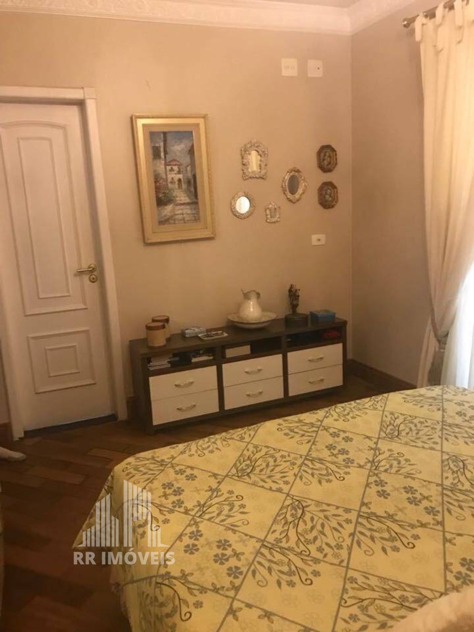 Casa à venda com 4 quartos, 170m² - Foto 14