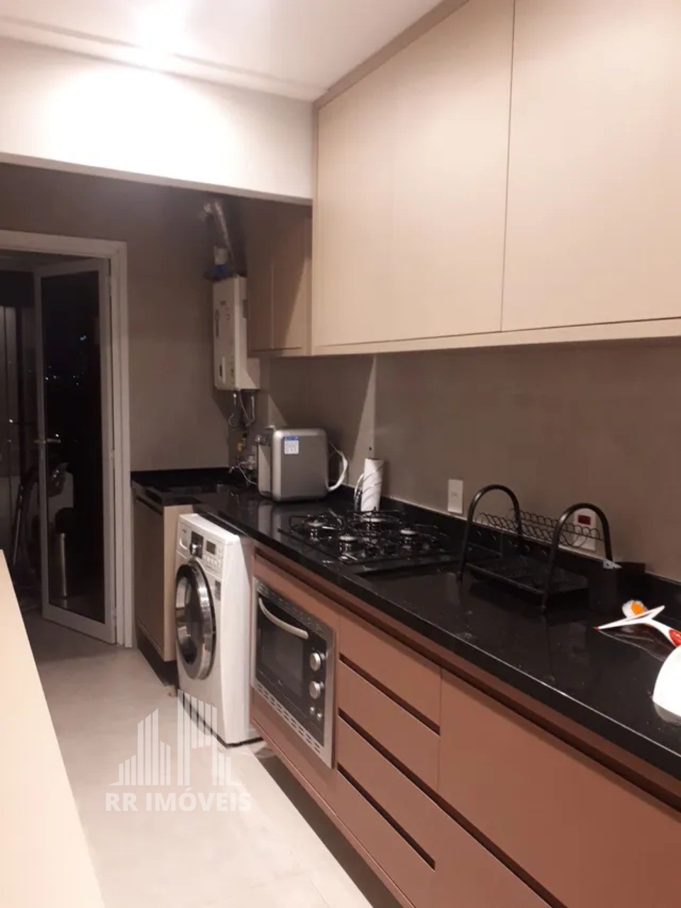 Apartamento à venda com 2 quartos, 82m² - Foto 10