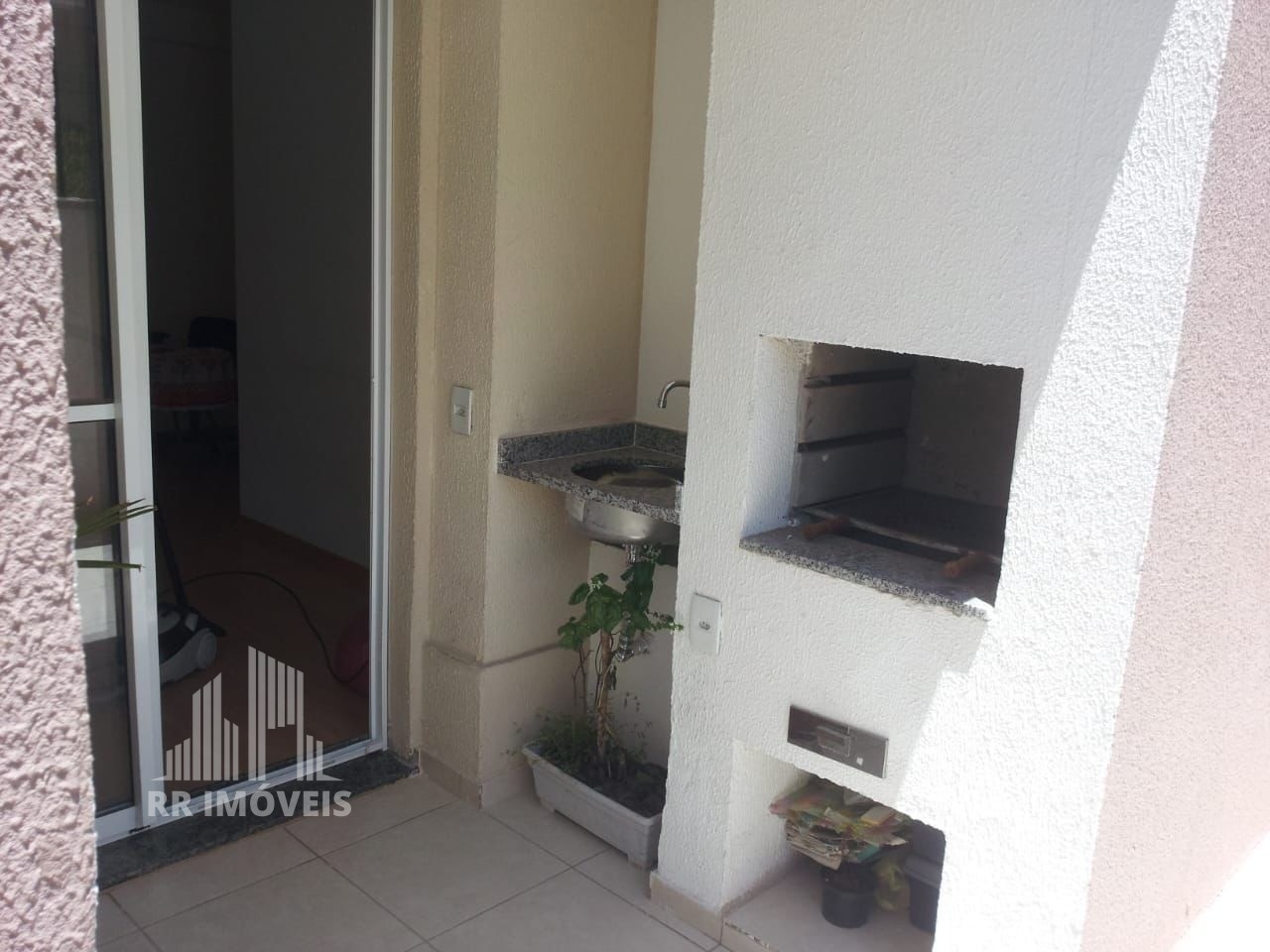 Apartamento à venda com 3 quartos, 103m² - Foto 3