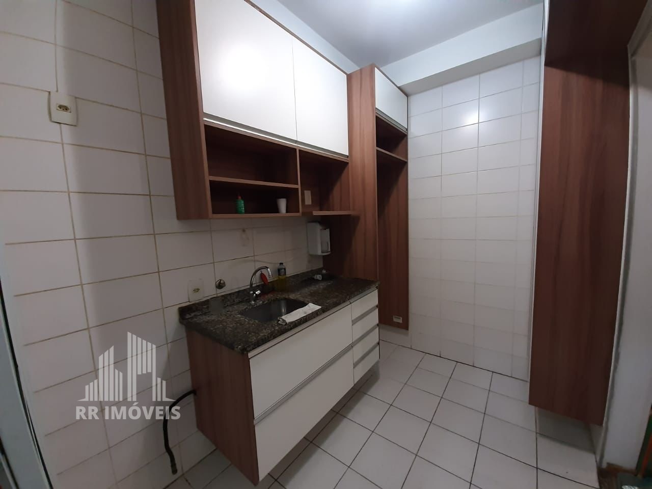 Apartamento à venda com 3 quartos, 103m² - Foto 9