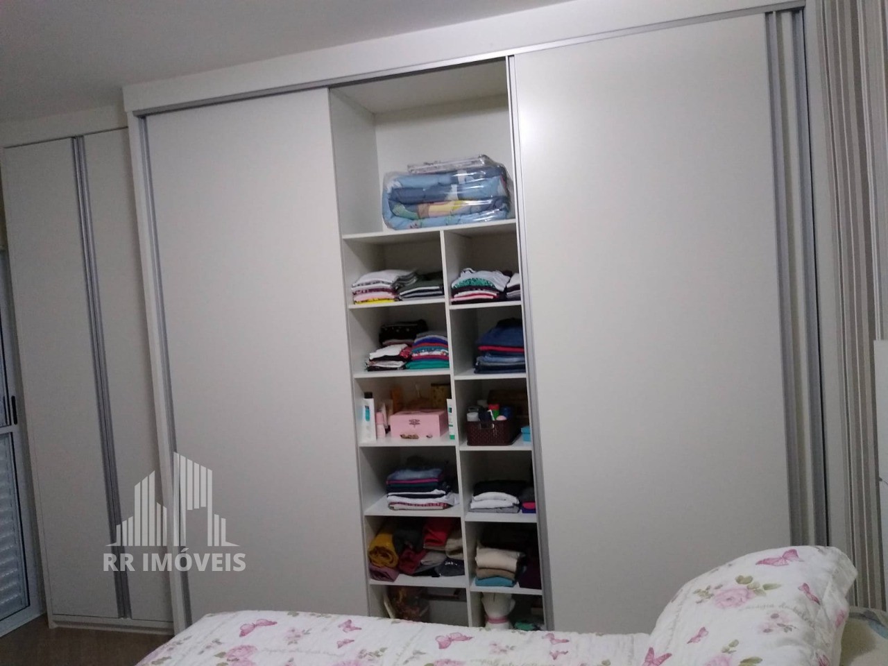 Apartamento à venda com 2 quartos, 72m² - Foto 14