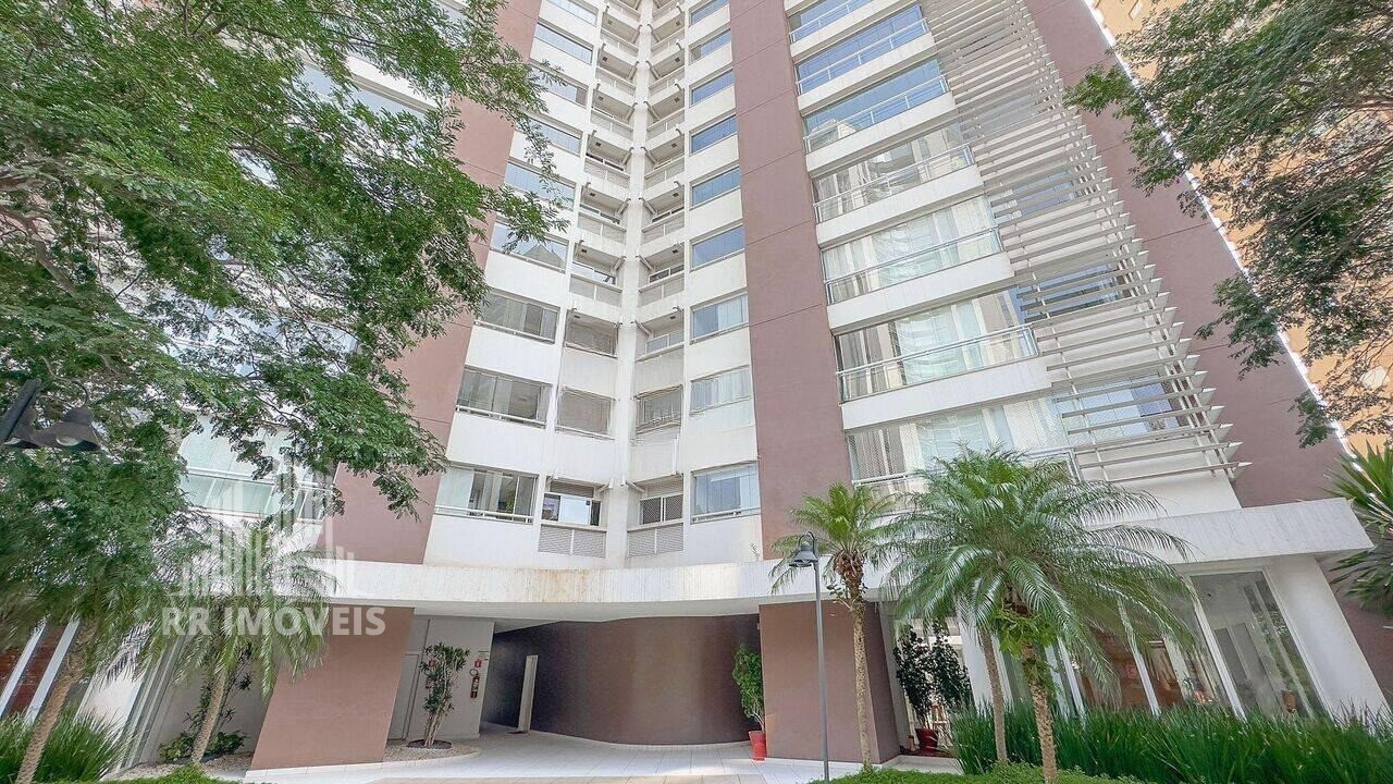 Apartamento à venda com 3 quartos, 196m² - Foto 28