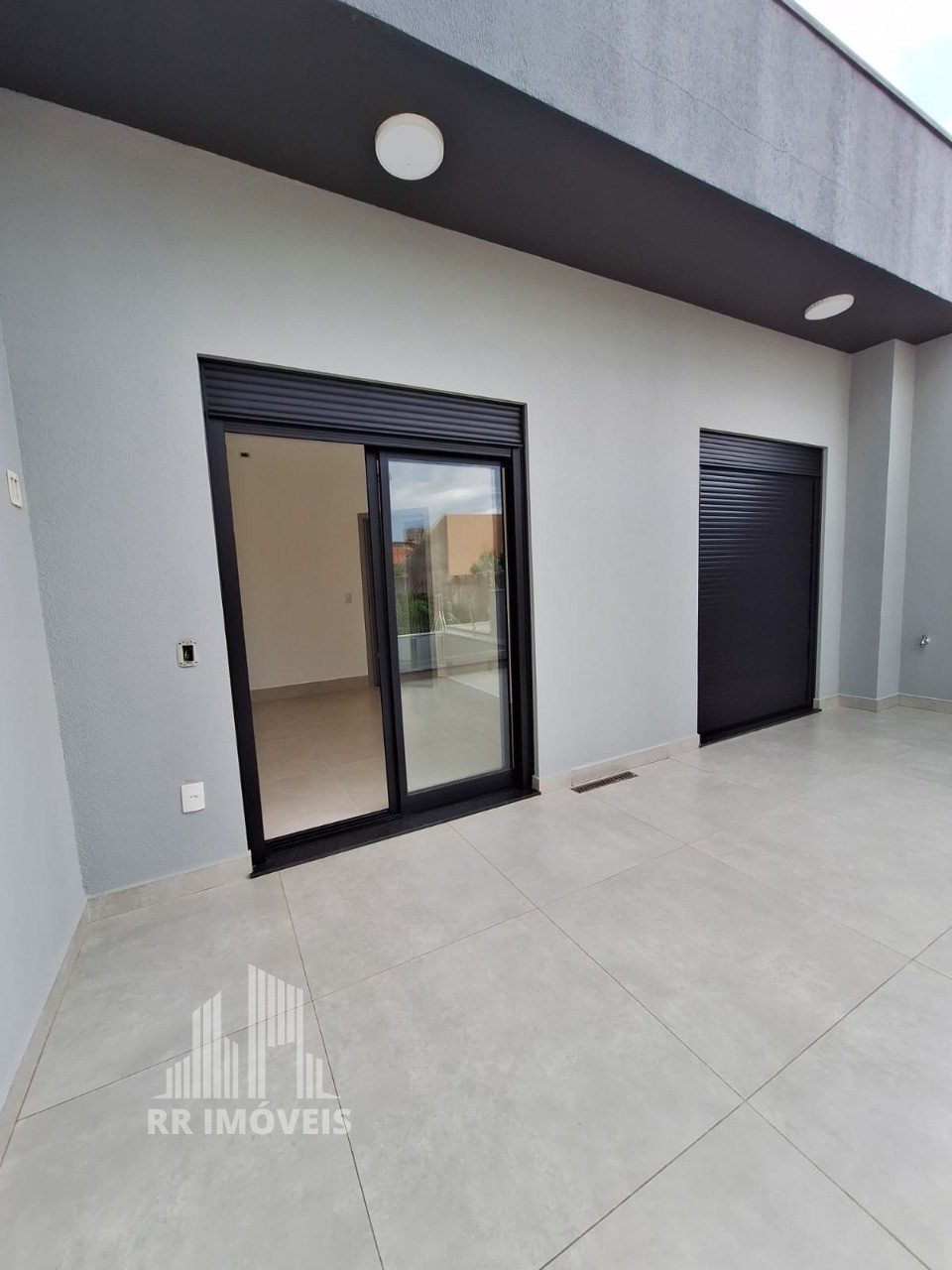 Casa à venda com 3 quartos, 188m² - Foto 11