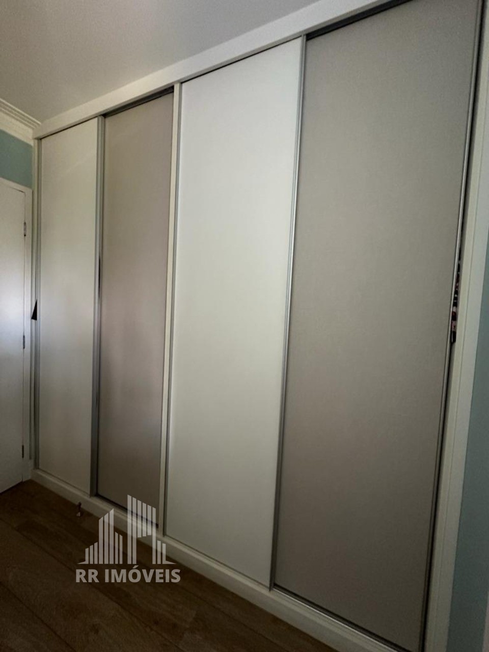 Apartamento à venda com 3 quartos, 115m² - Foto 24