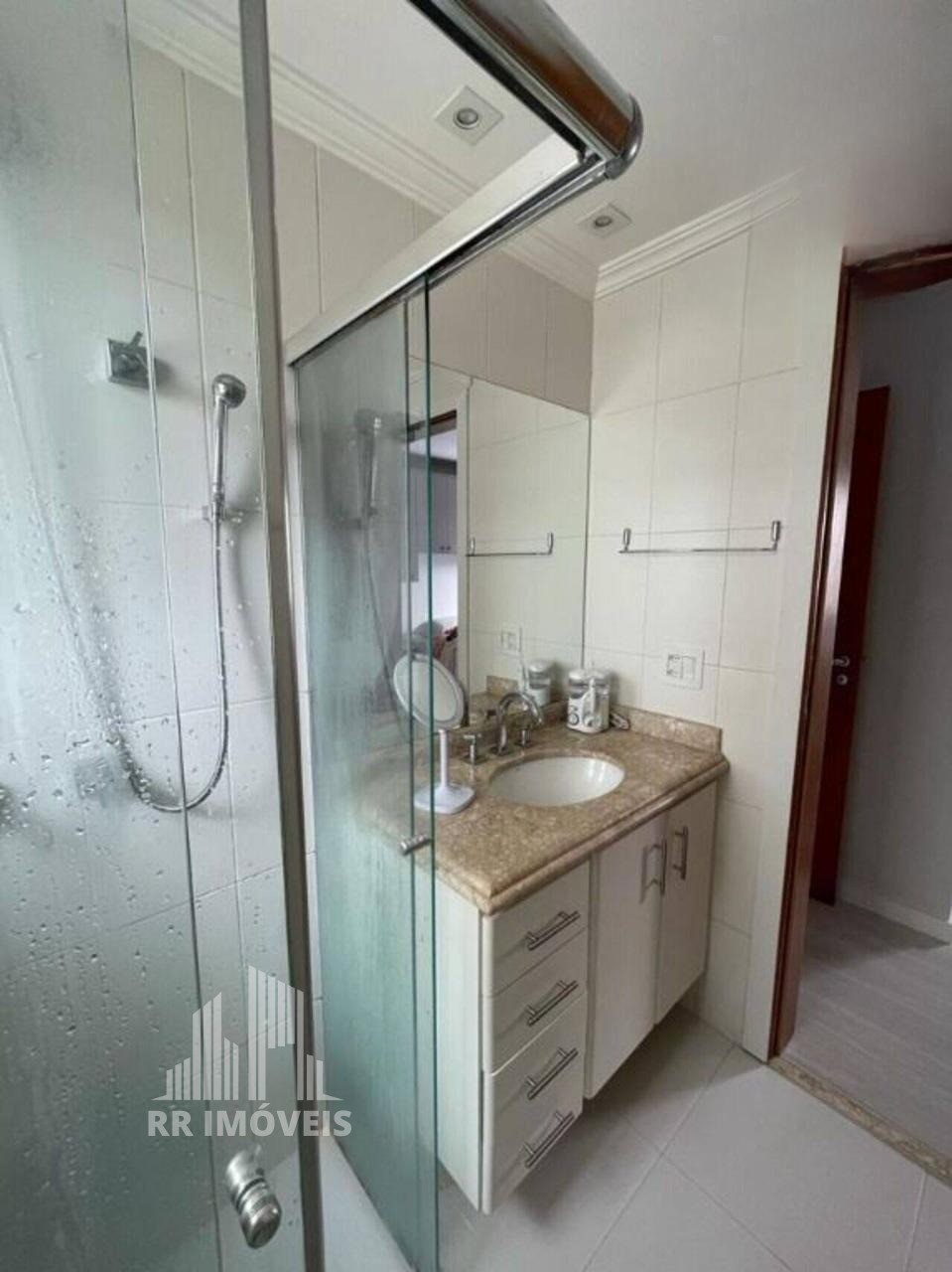 Apartamento à venda com 3 quartos, 101m² - Foto 22