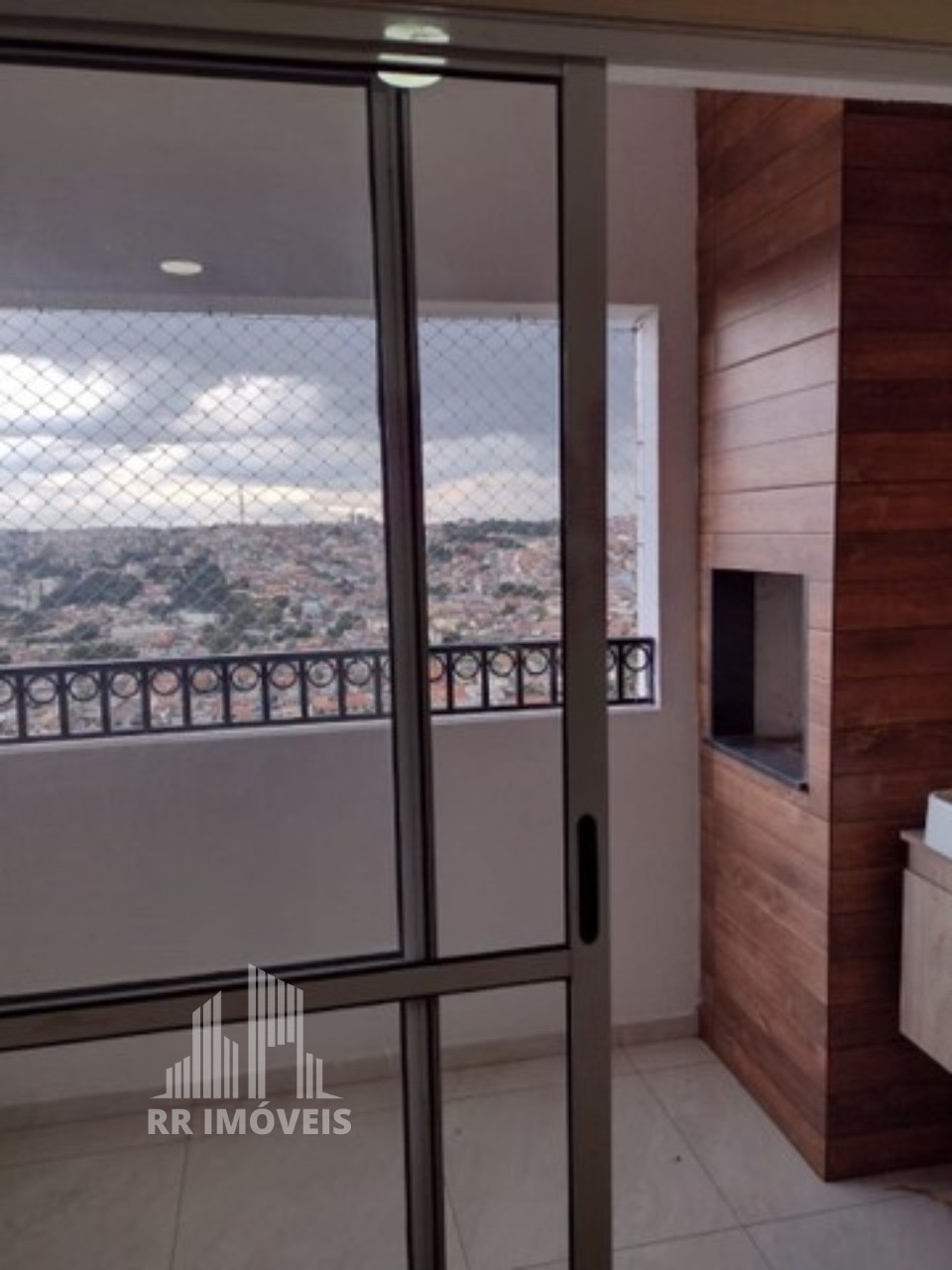 Apartamento à venda com 2 quartos, 67m² - Foto 4