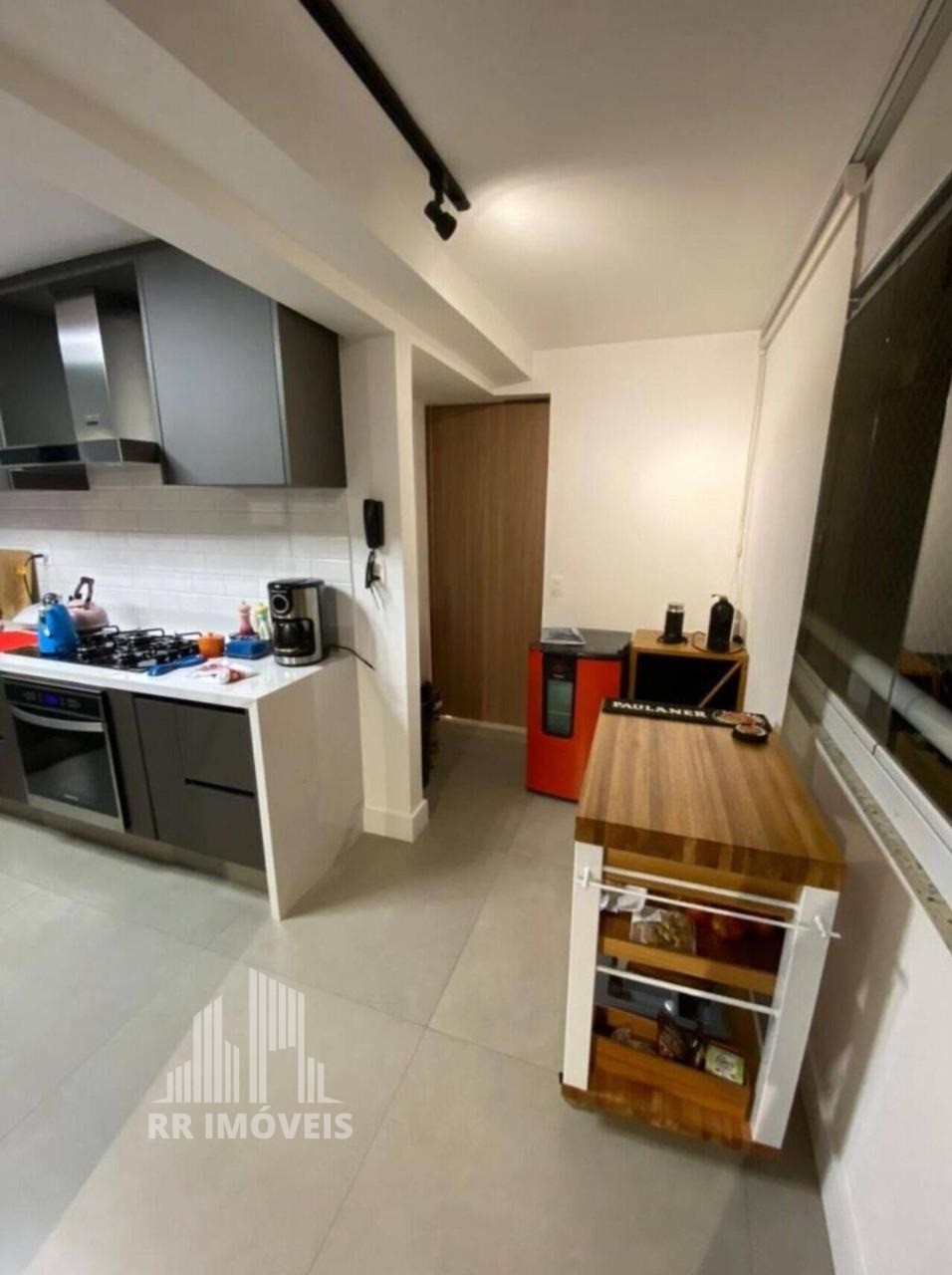 Apartamento à venda com 2 quartos, 155m² - Foto 4